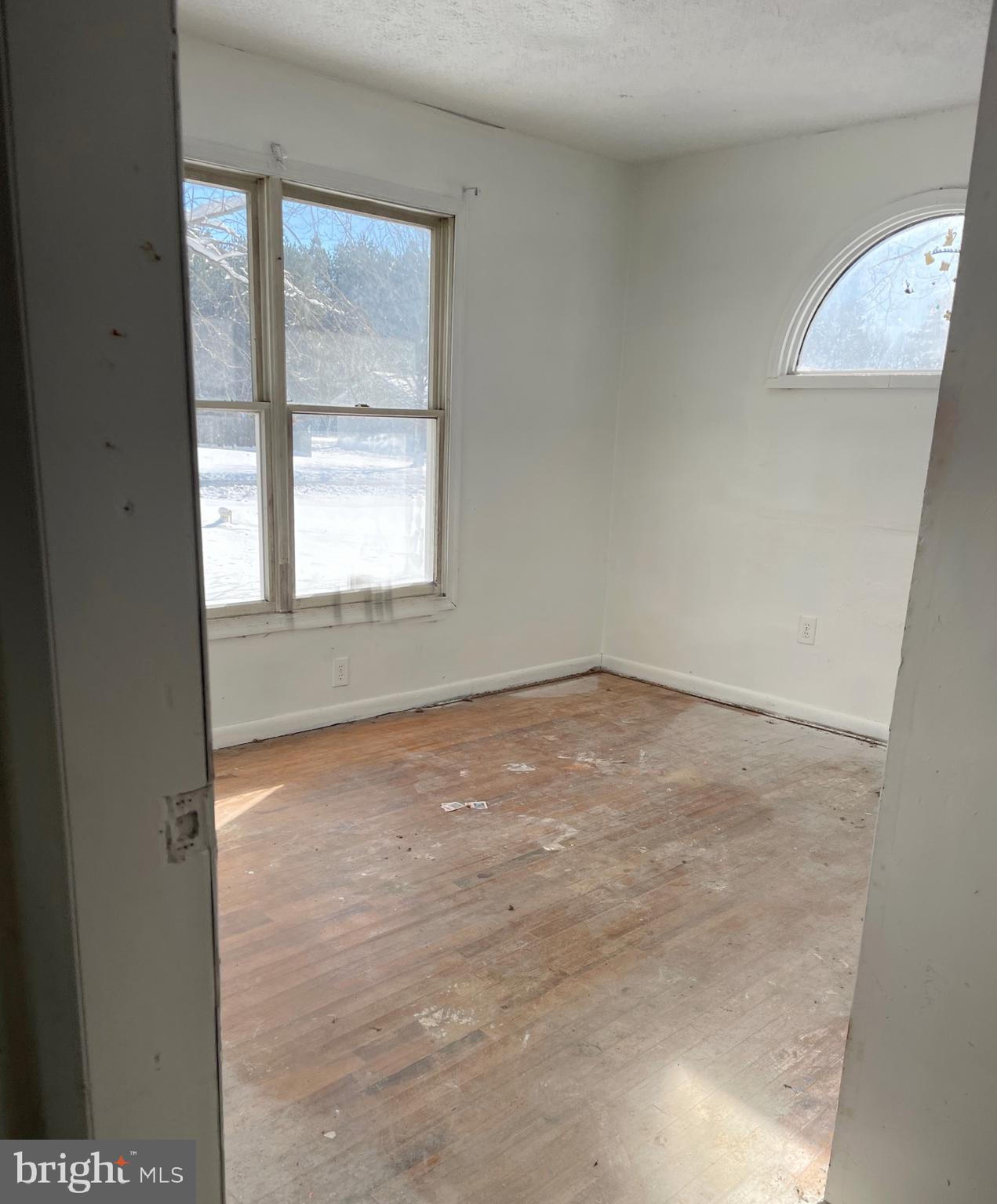 CEDAR LANE - Residential