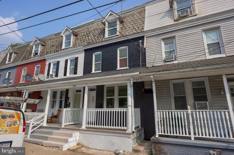 Photo of 225 Juniata Street, LANCASTER, PA 17602 (MLS # PALA2074292)