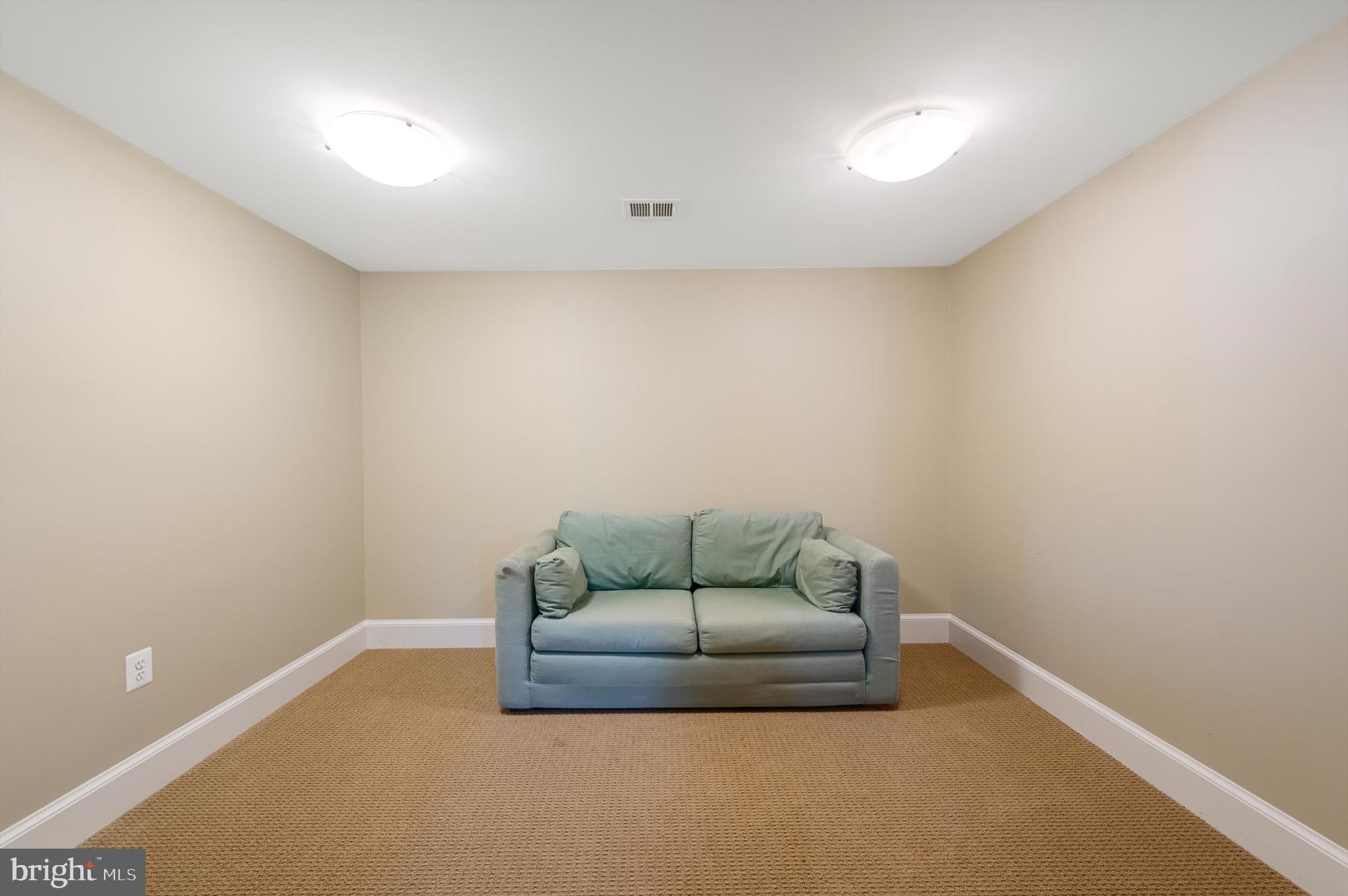 WATERFIELD HAMLET - Residential