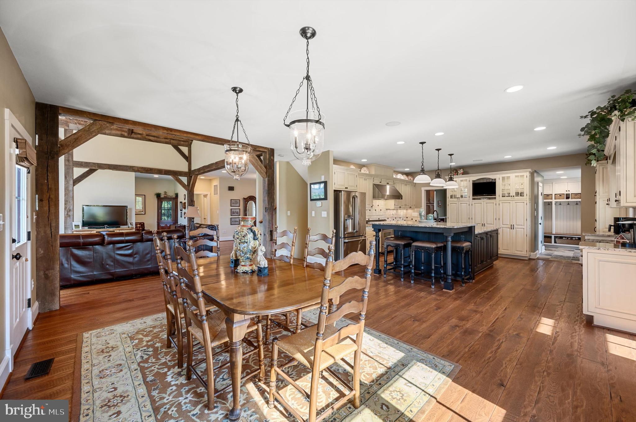 WATERFIELD HAMLET - Residential