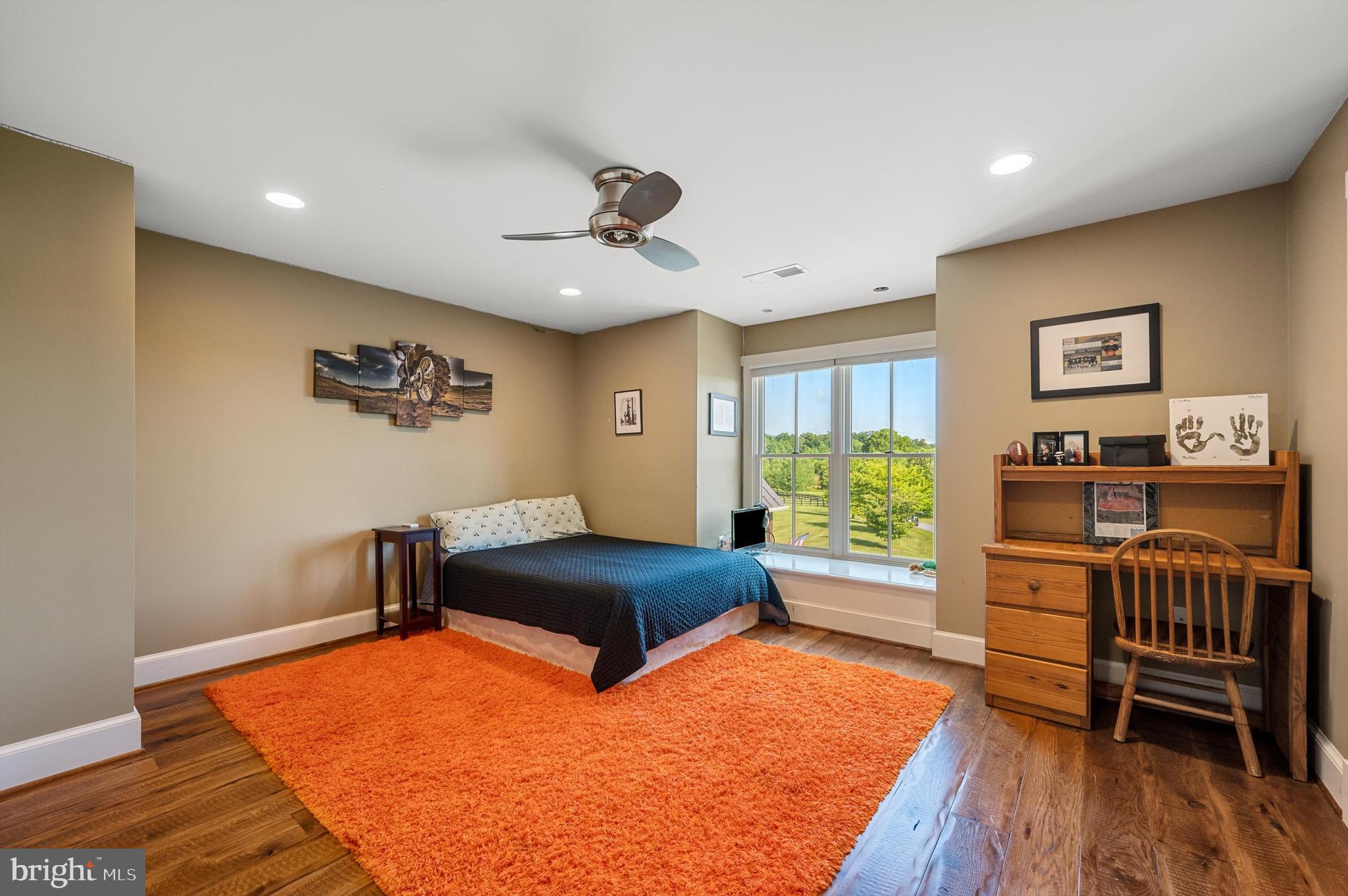 WATERFIELD HAMLET - Residential