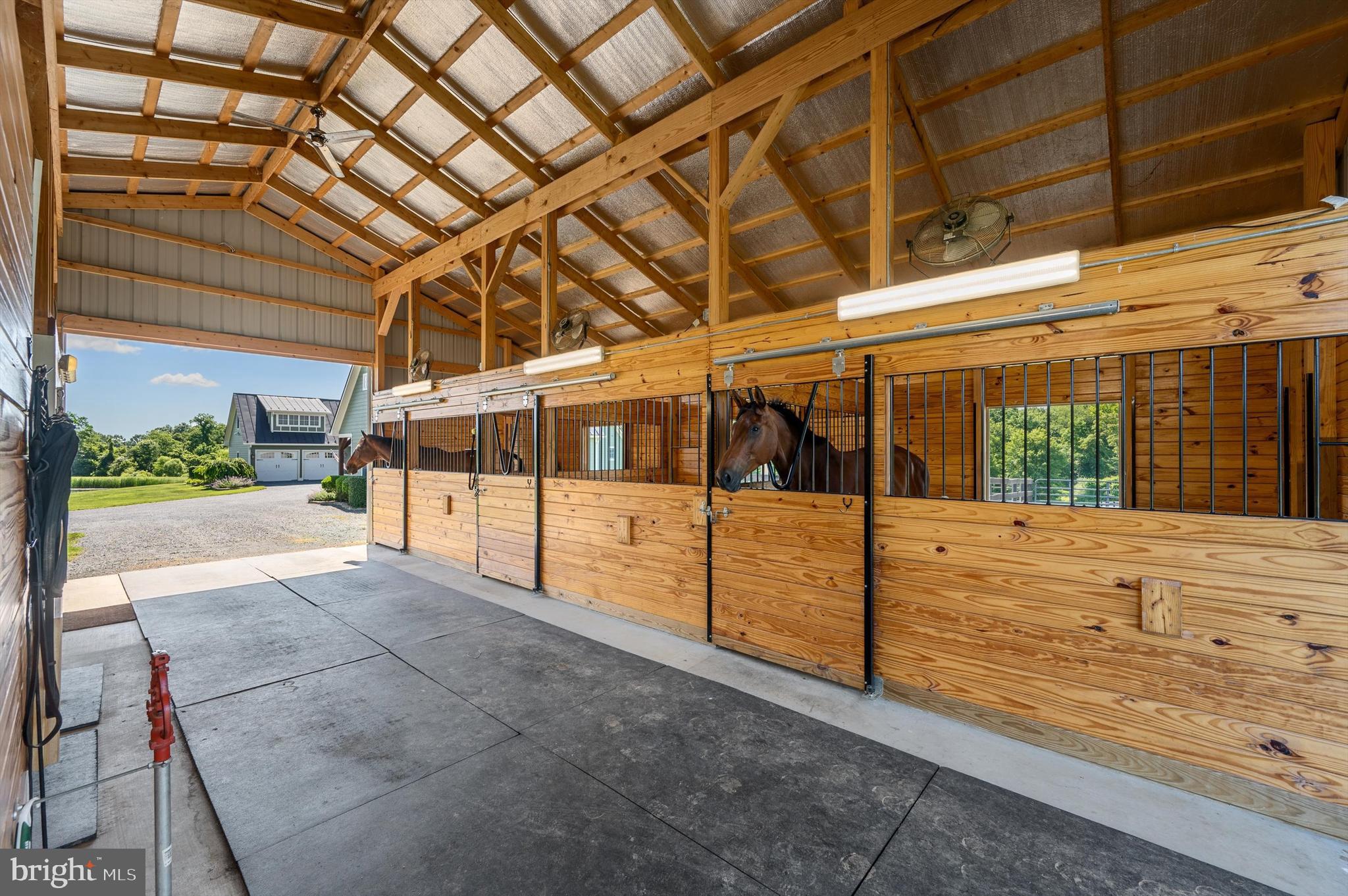 WATERFIELD HAMLET - Residential