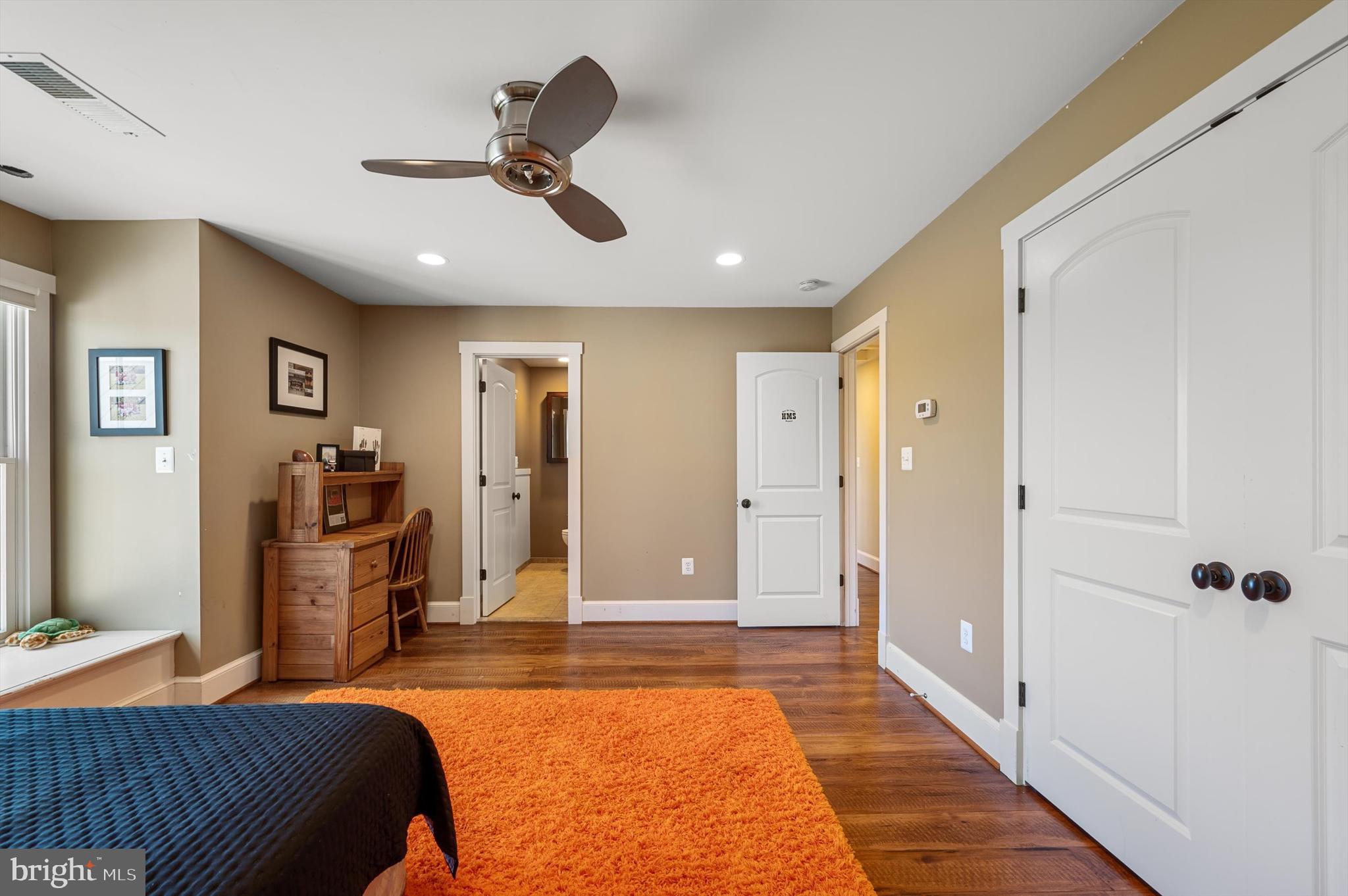 WATERFIELD HAMLET - Residential