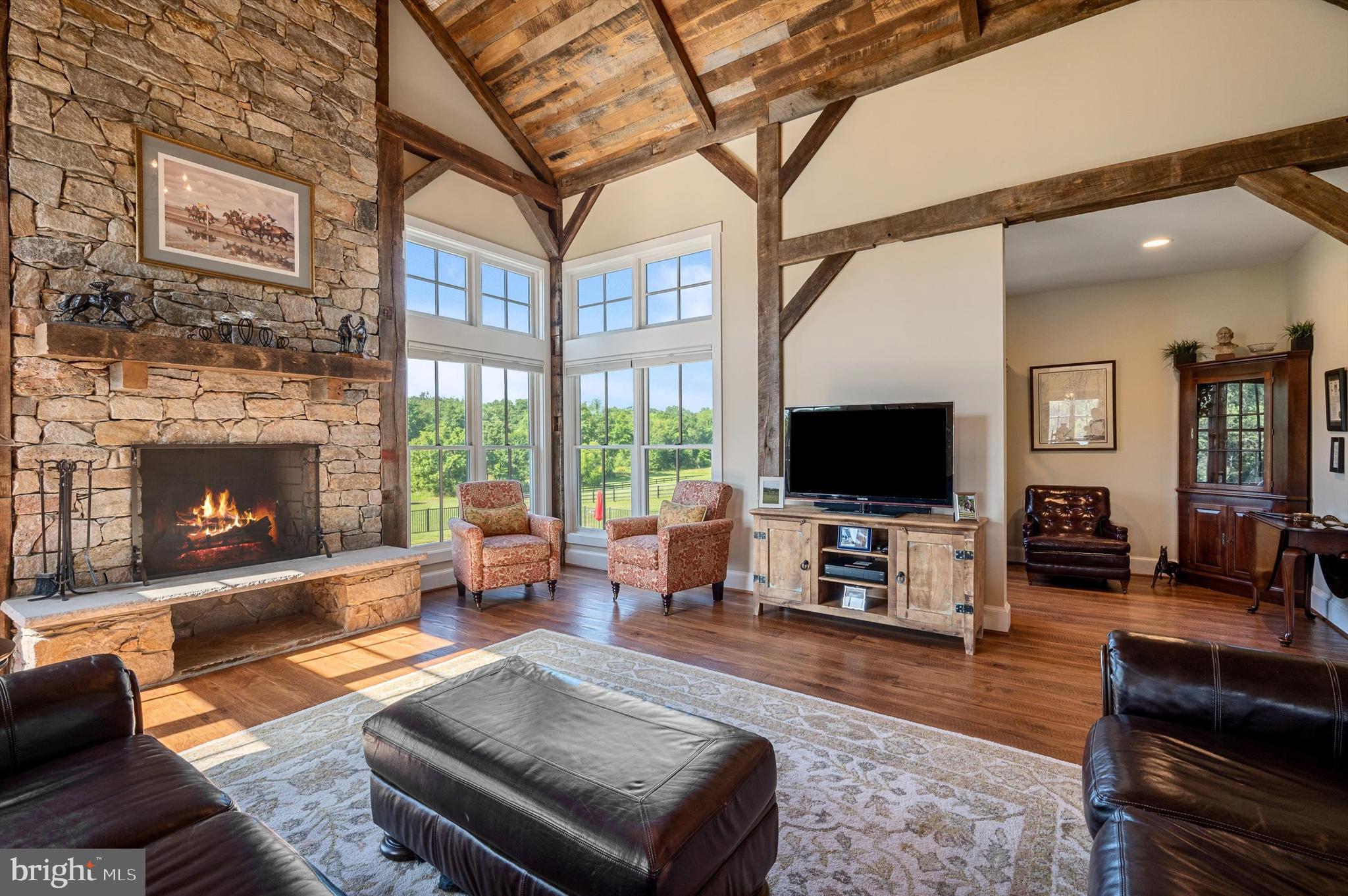 WATERFIELD HAMLET - Residential