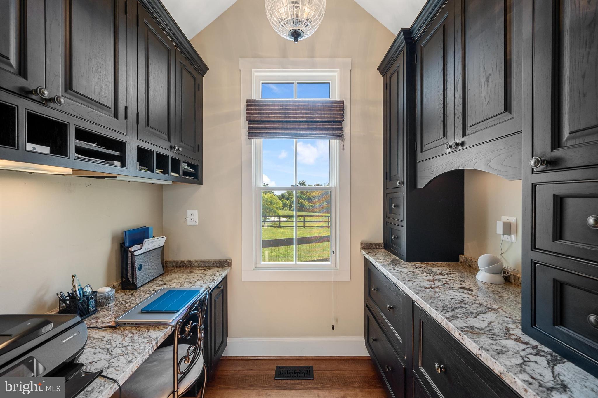 WATERFIELD HAMLET - Residential