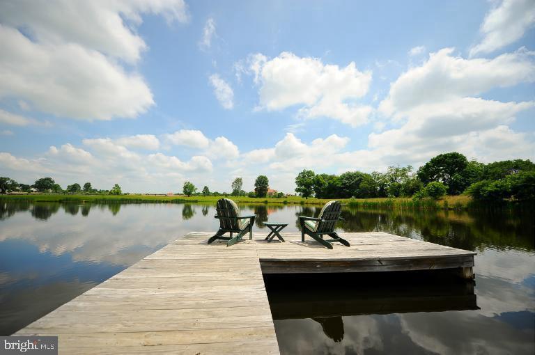 WATERFIELD HAMLET - Residential