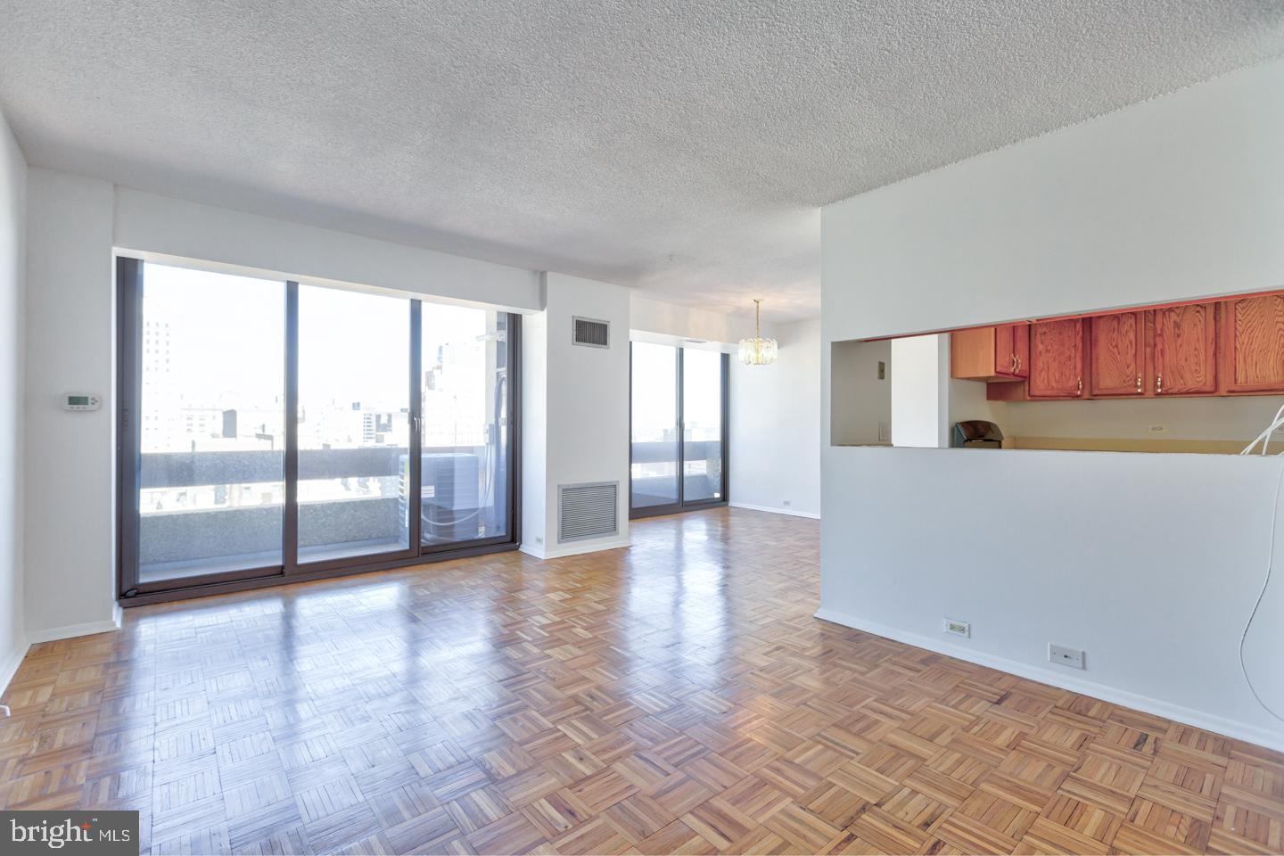 AVENUE OF THE ARTS - Residential Lease