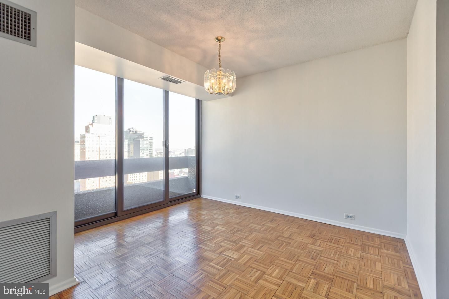 AVENUE OF THE ARTS - Residential Lease