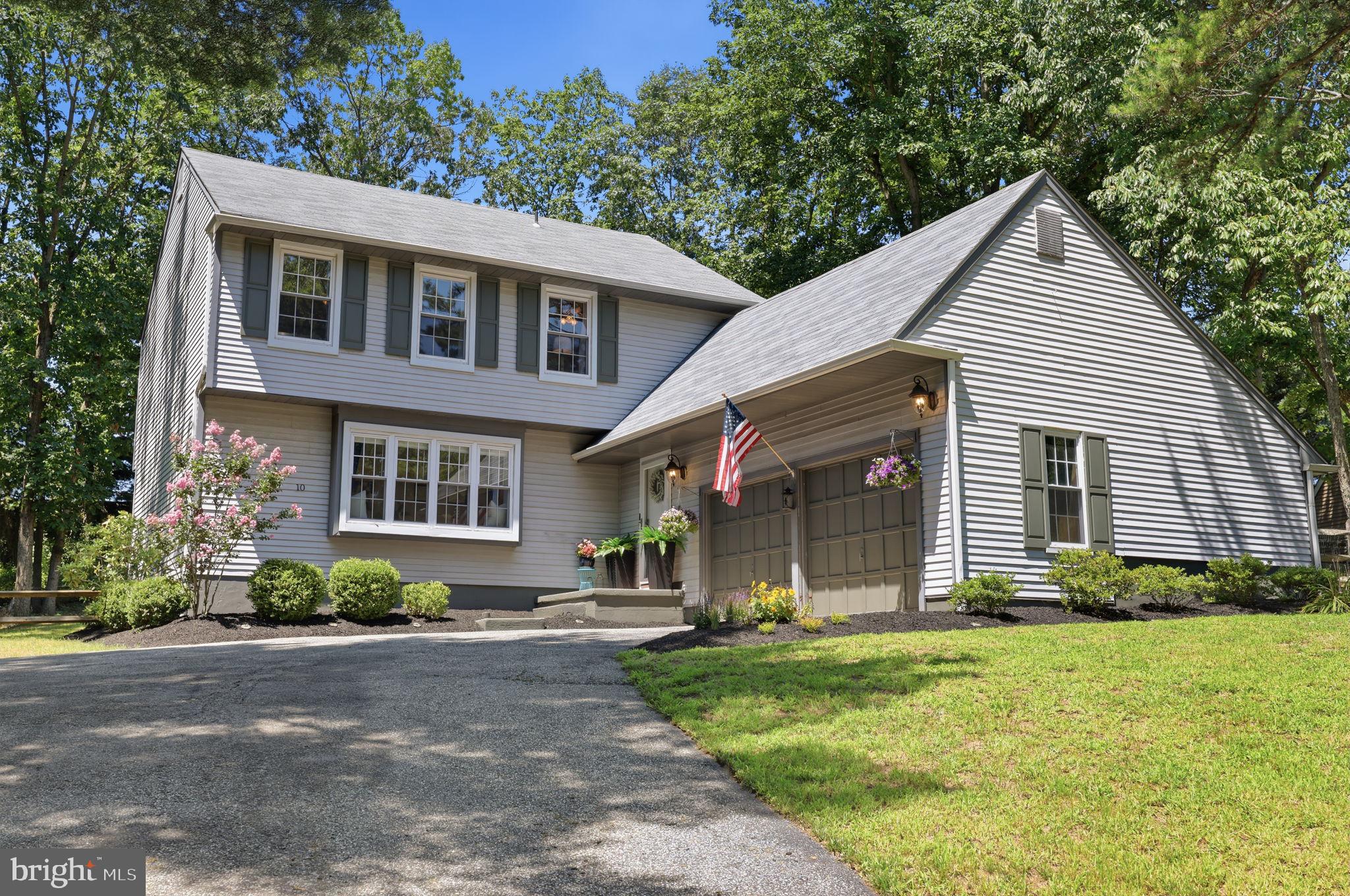 10 BEACON PLACE