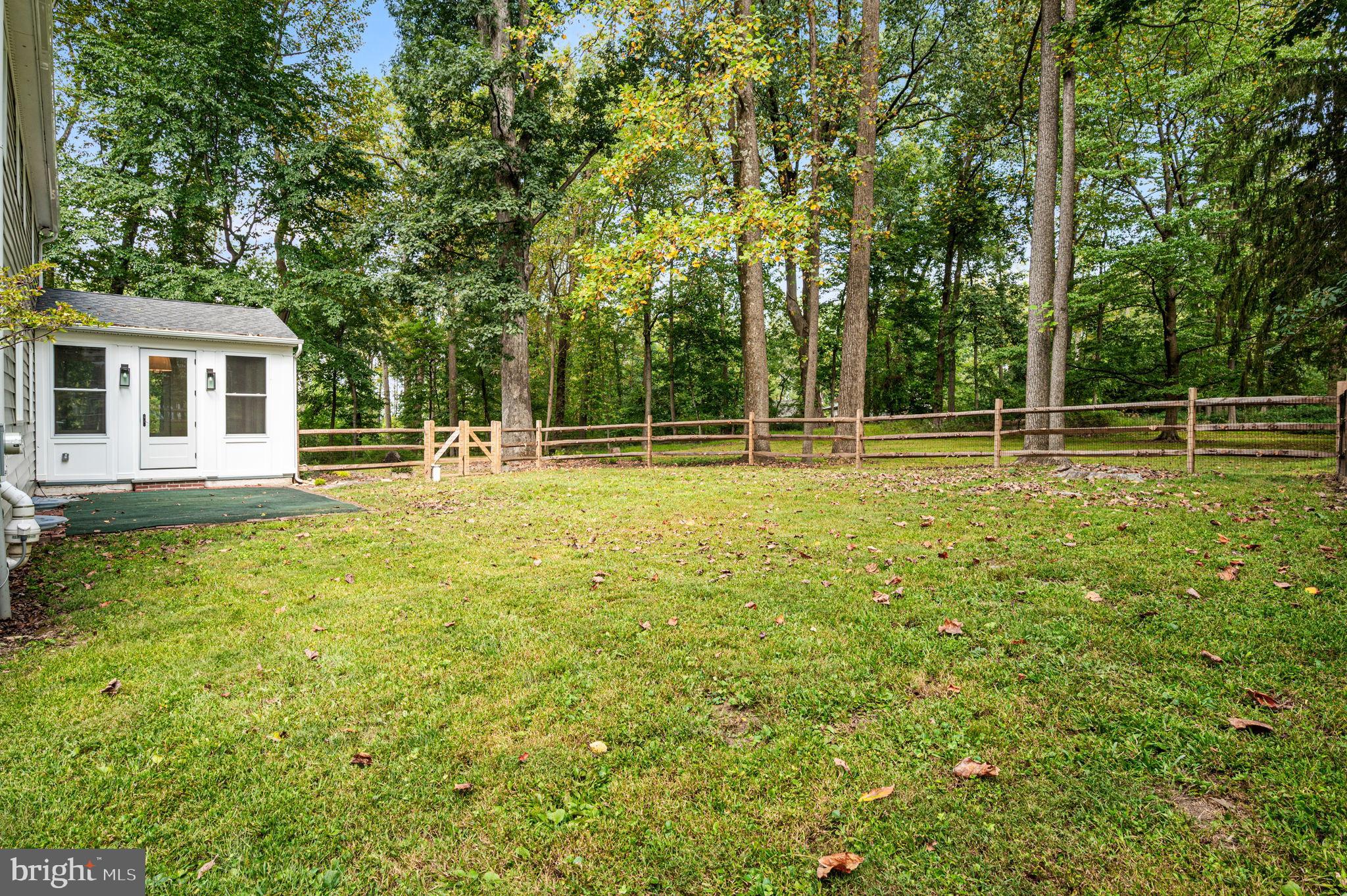 FOUR OAKS FARM - Residential Lease