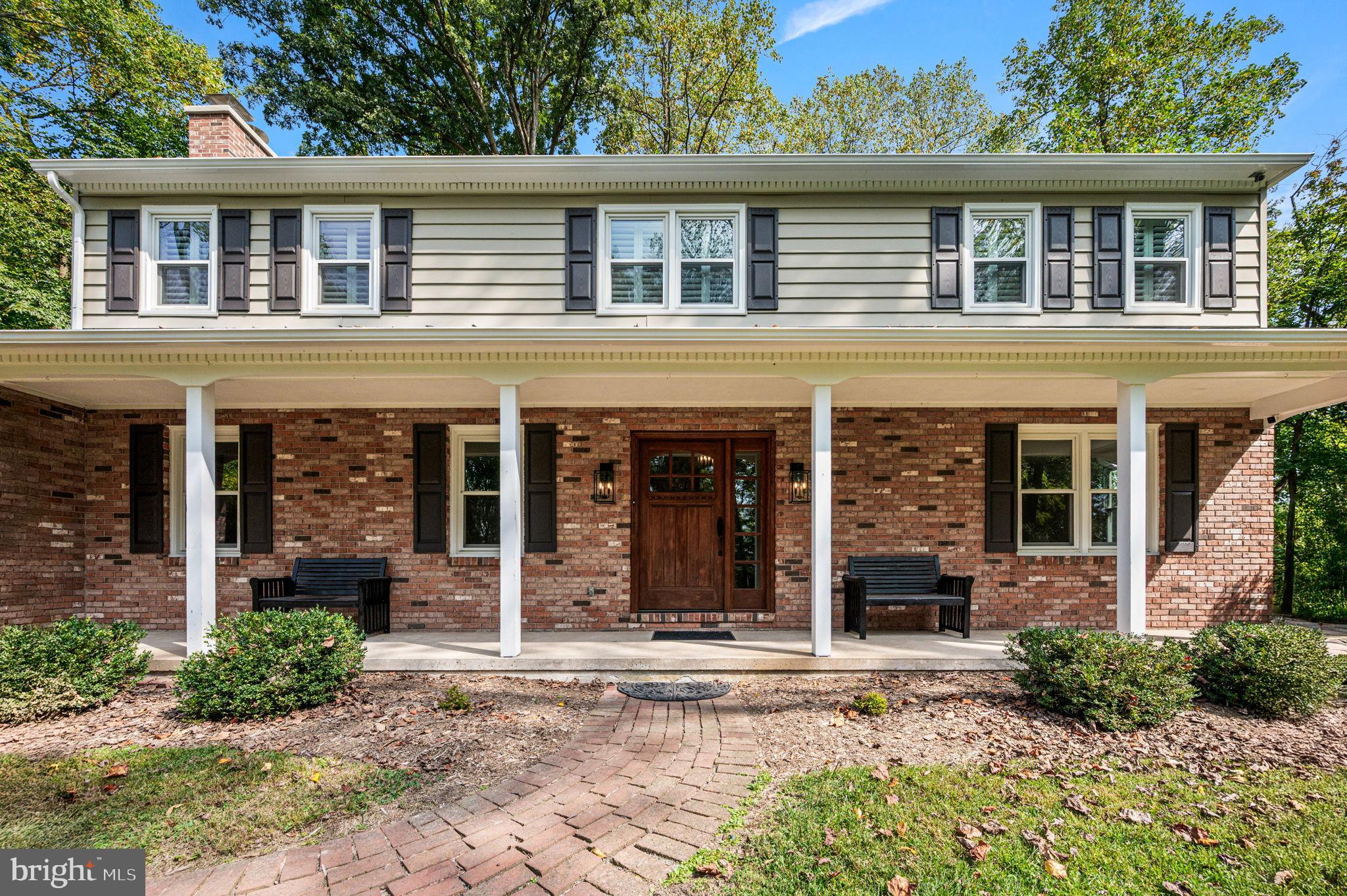 FOUR OAKS FARM - Residential Lease