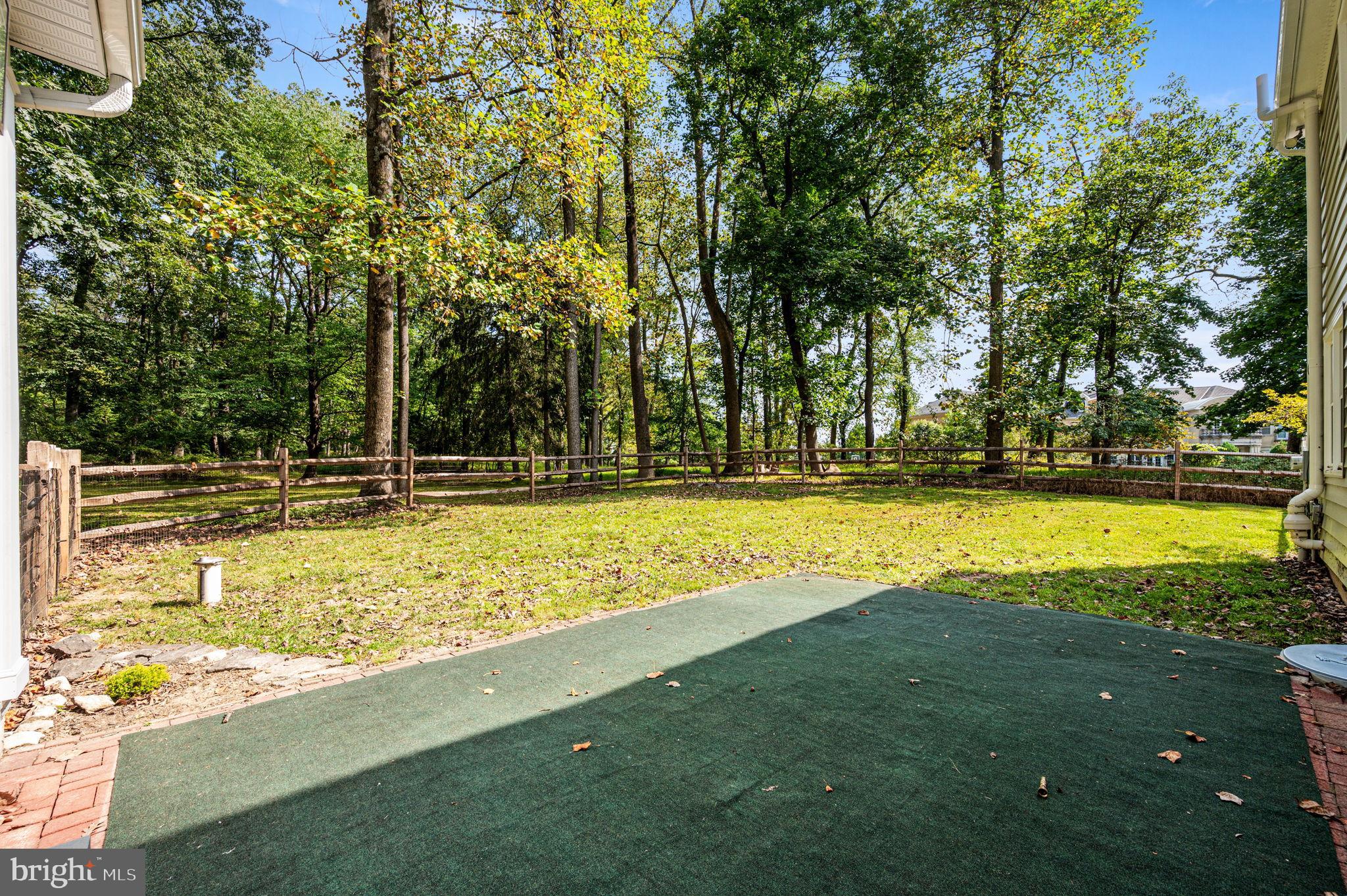 FOUR OAKS FARM - Residential Lease