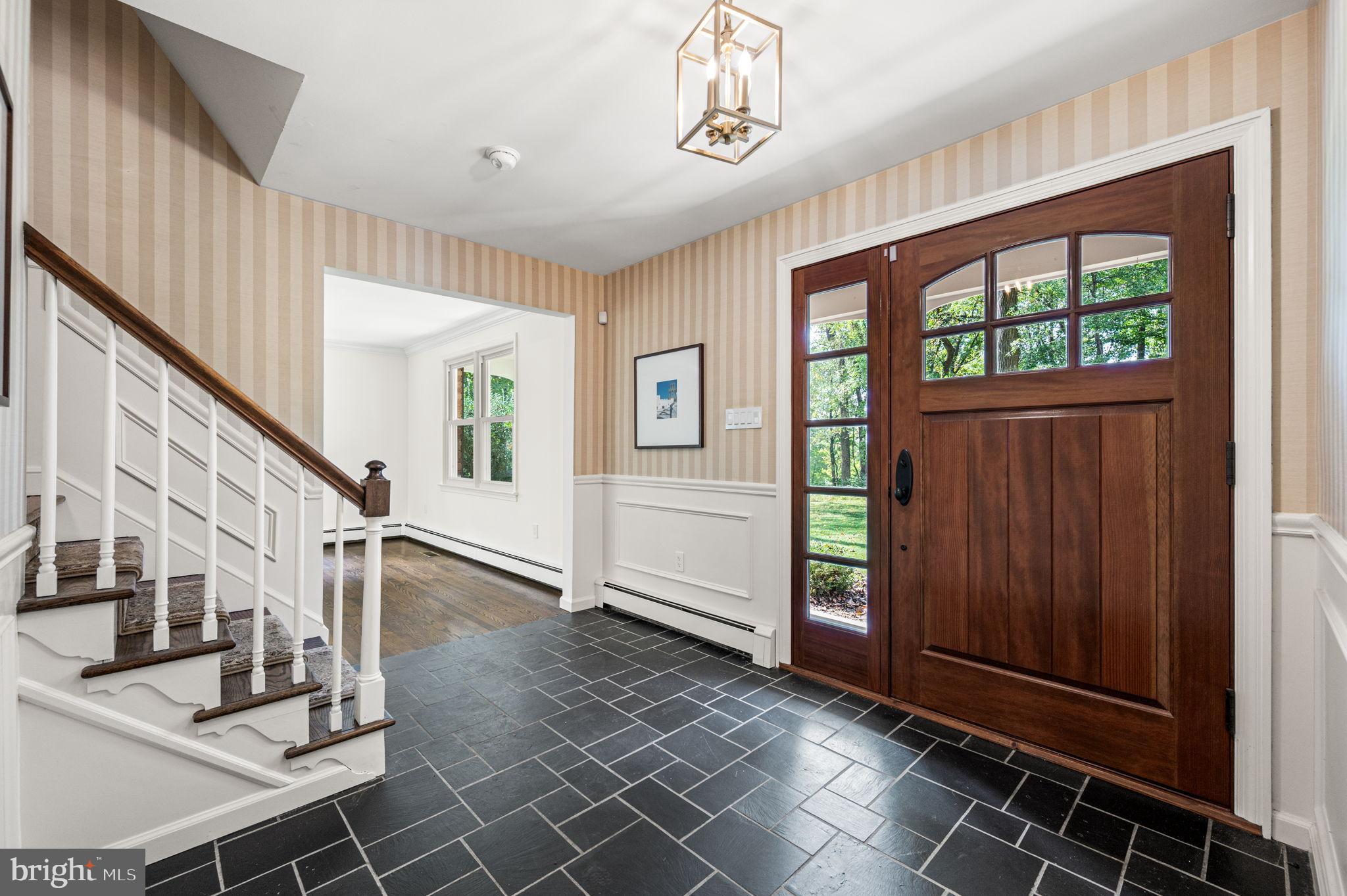 FOUR OAKS FARM - Residential Lease