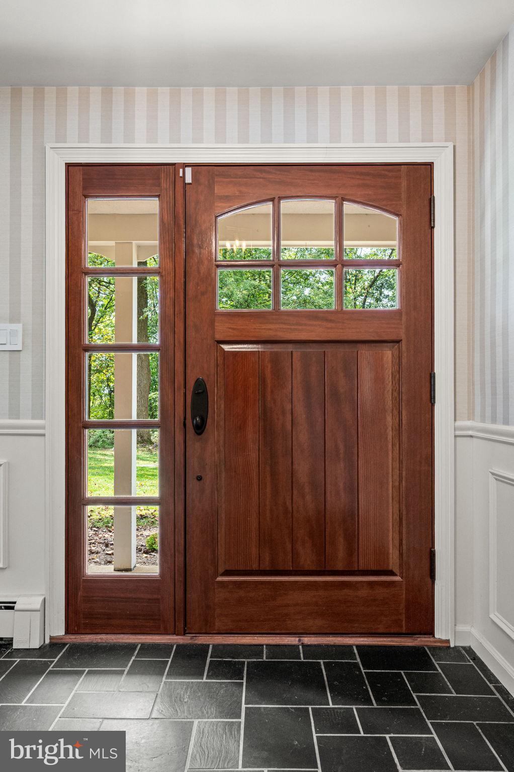 FOUR OAKS FARM - Residential Lease