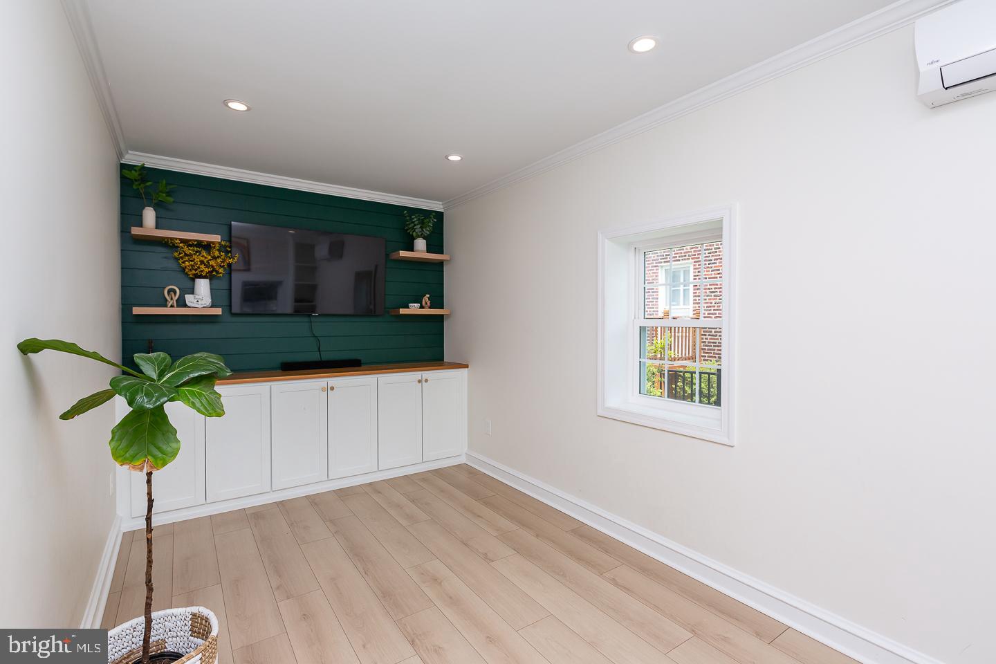 HAVERTOWN - Residential