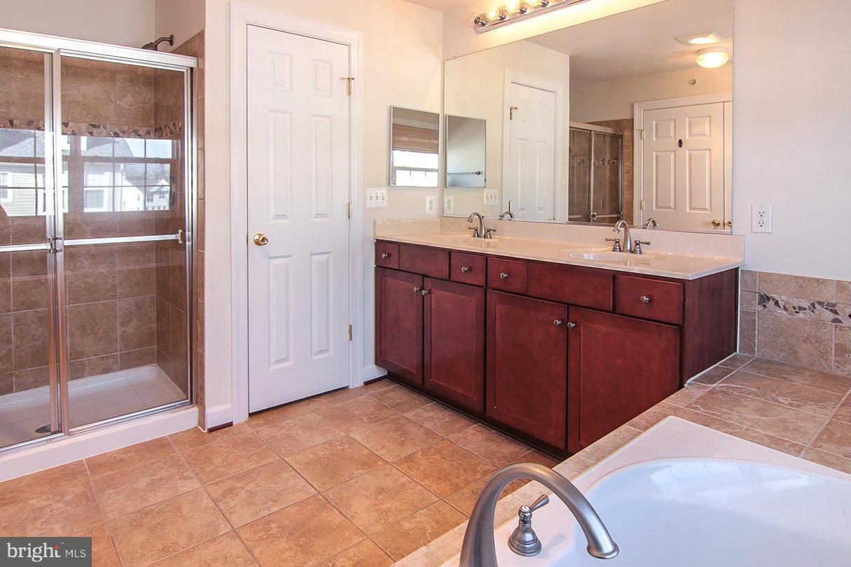 COPPERMINE CROSSING - Residential