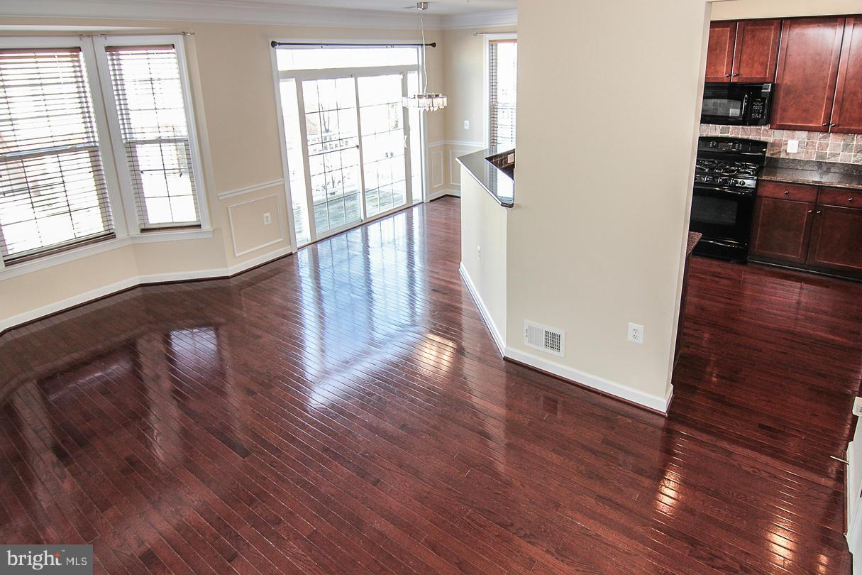 COPPERMINE CROSSING - Residential