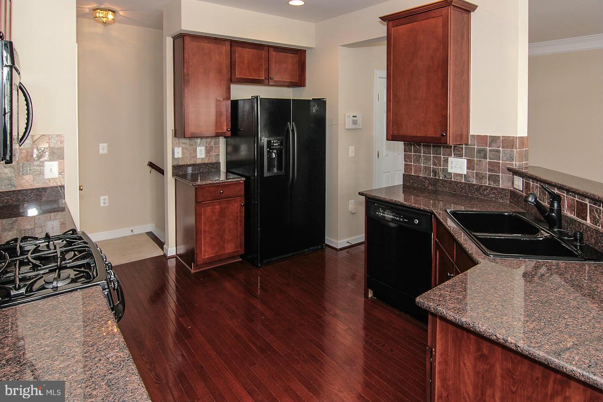 COPPERMINE CROSSING - Residential