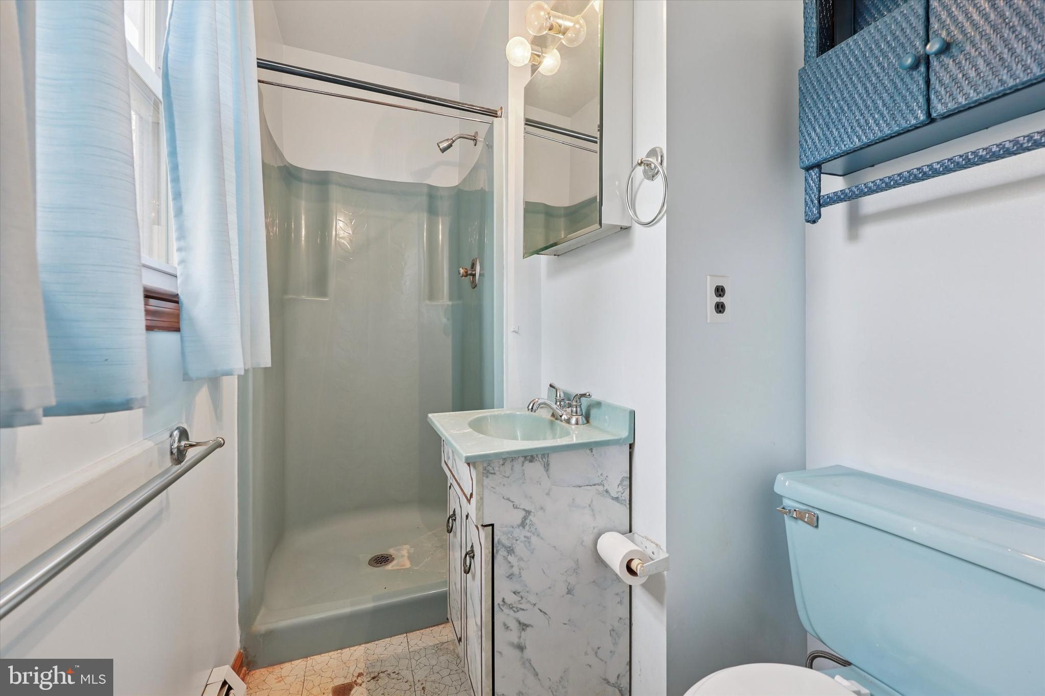 CONSHOHOCKEN - Residential