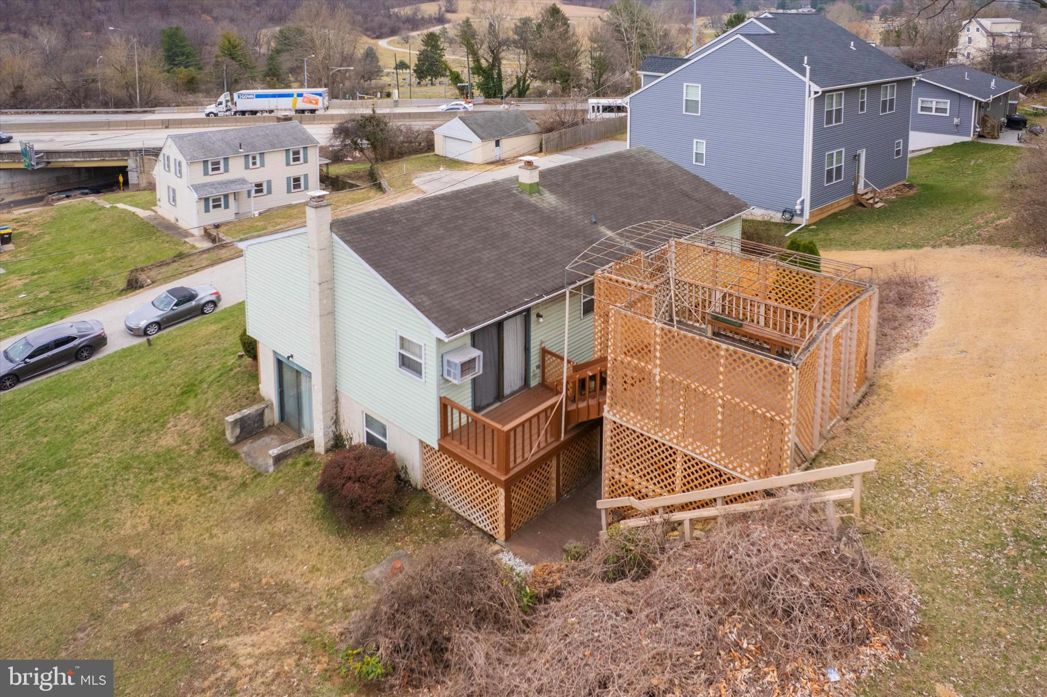 CONSHOHOCKEN - Residential