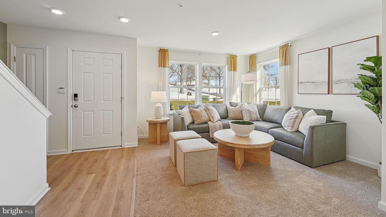 SPRING GARDEN MEADOWS - Residential