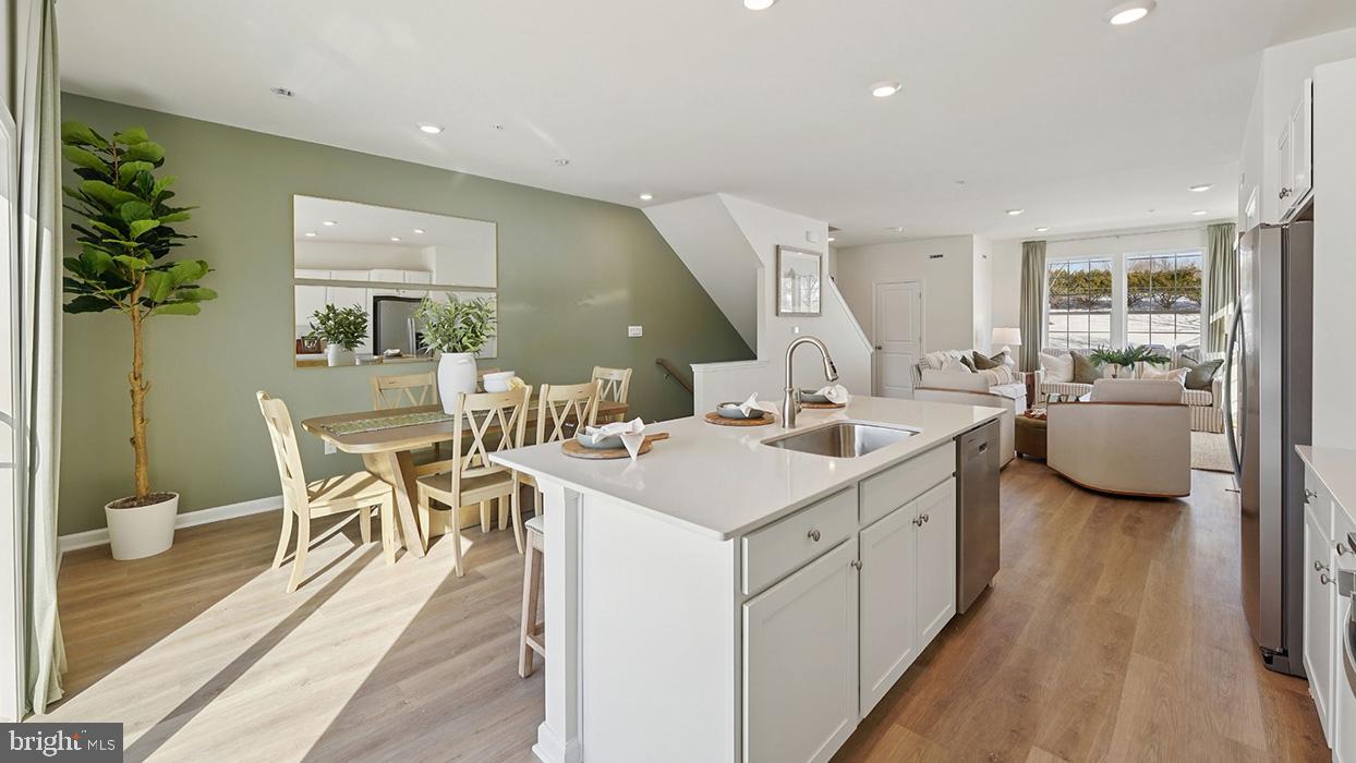 SPRING GARDEN MEADOWS - Residential