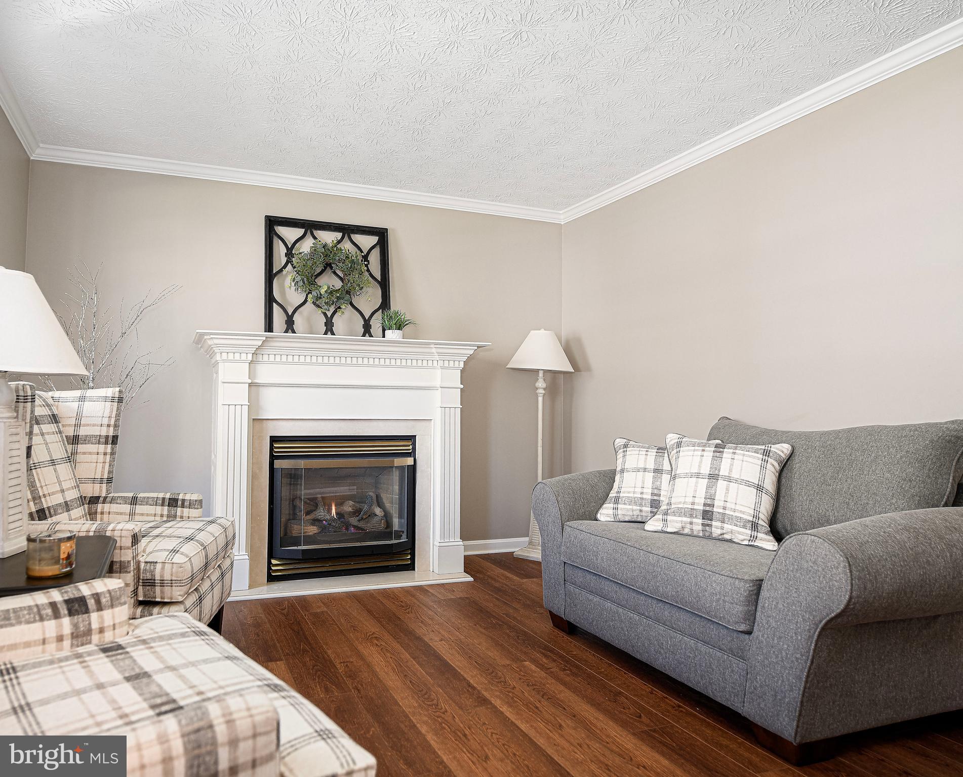 FOXBOROUGH FARMS - Residential