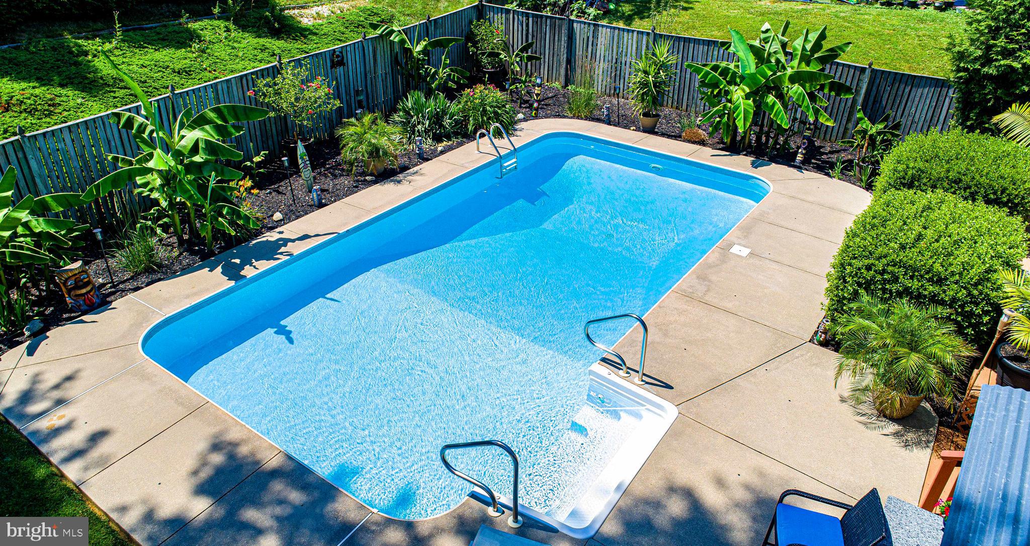 FOXBOROUGH FARMS - Residential