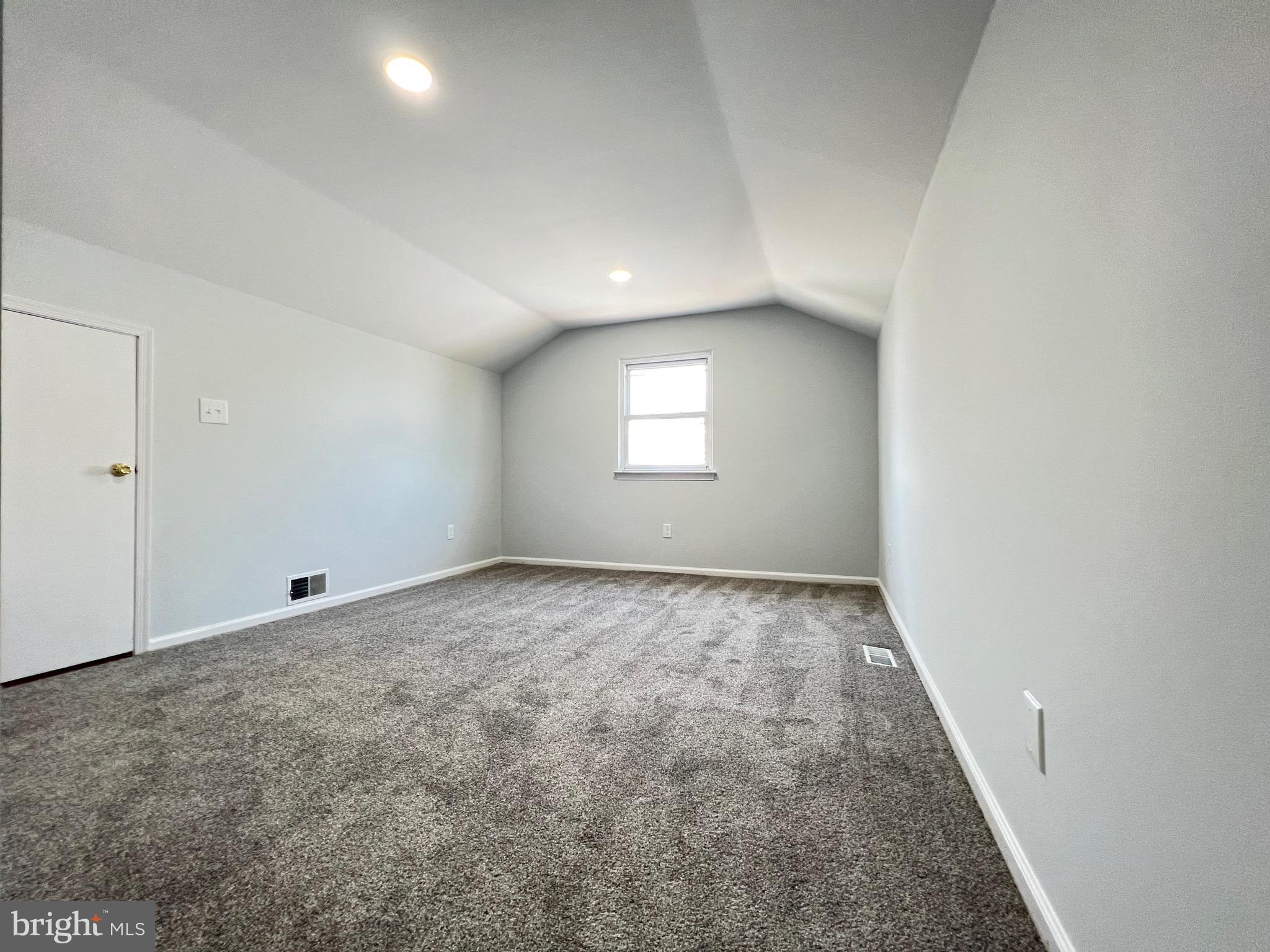 CEDAR GROVE ESTS - Residential