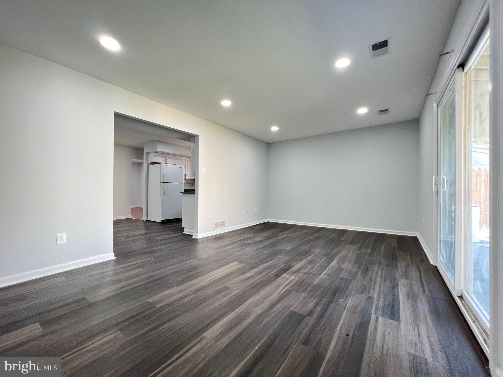 CEDAR GROVE ESTS - Residential