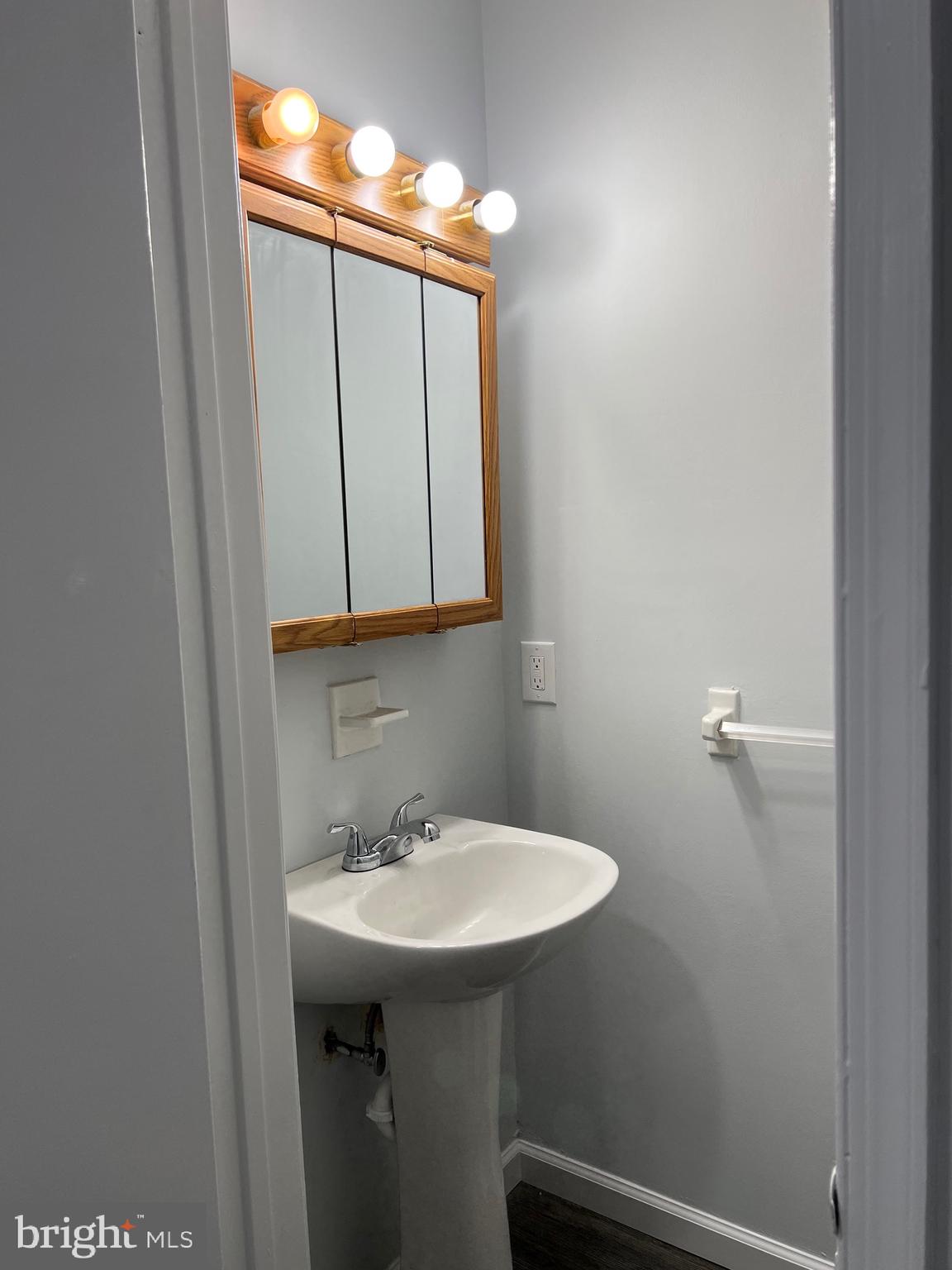 CEDAR GROVE ESTS - Residential