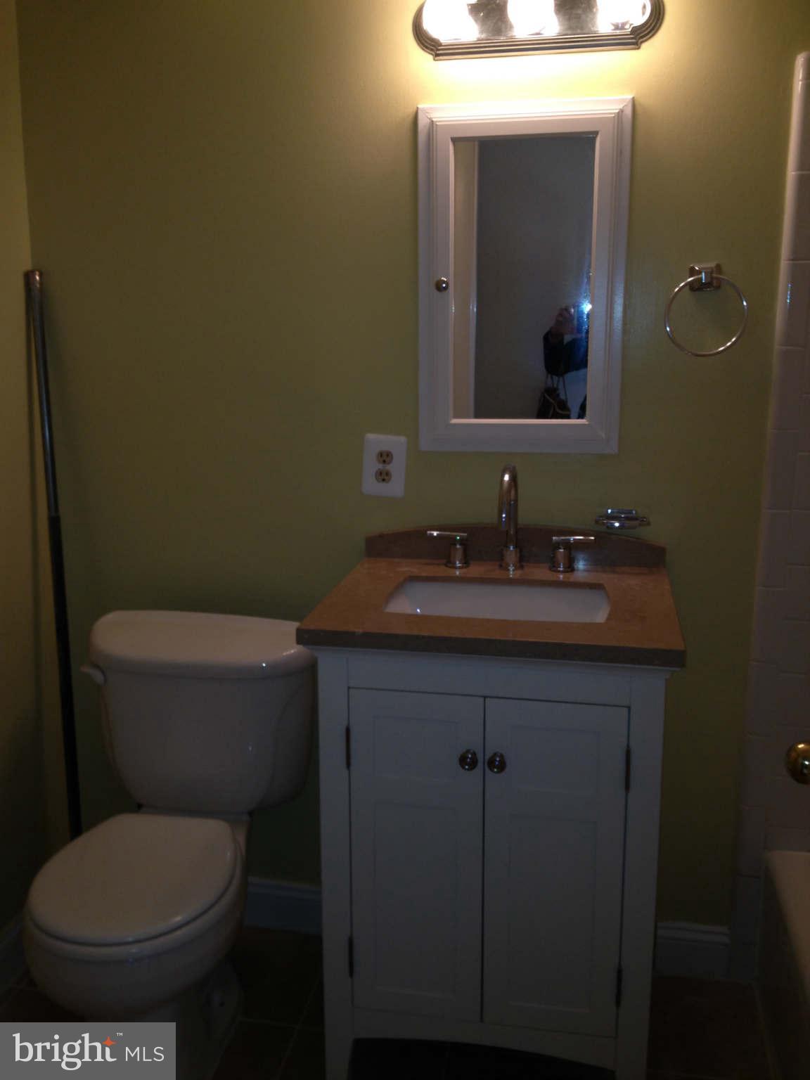 RESTON - Residential Lease