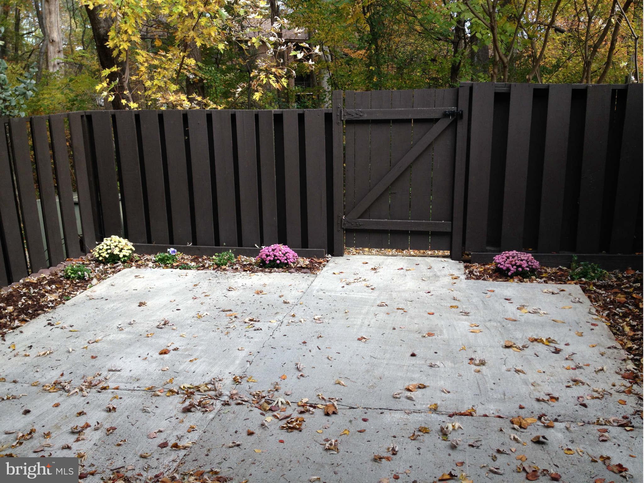 RESTON - Residential Lease