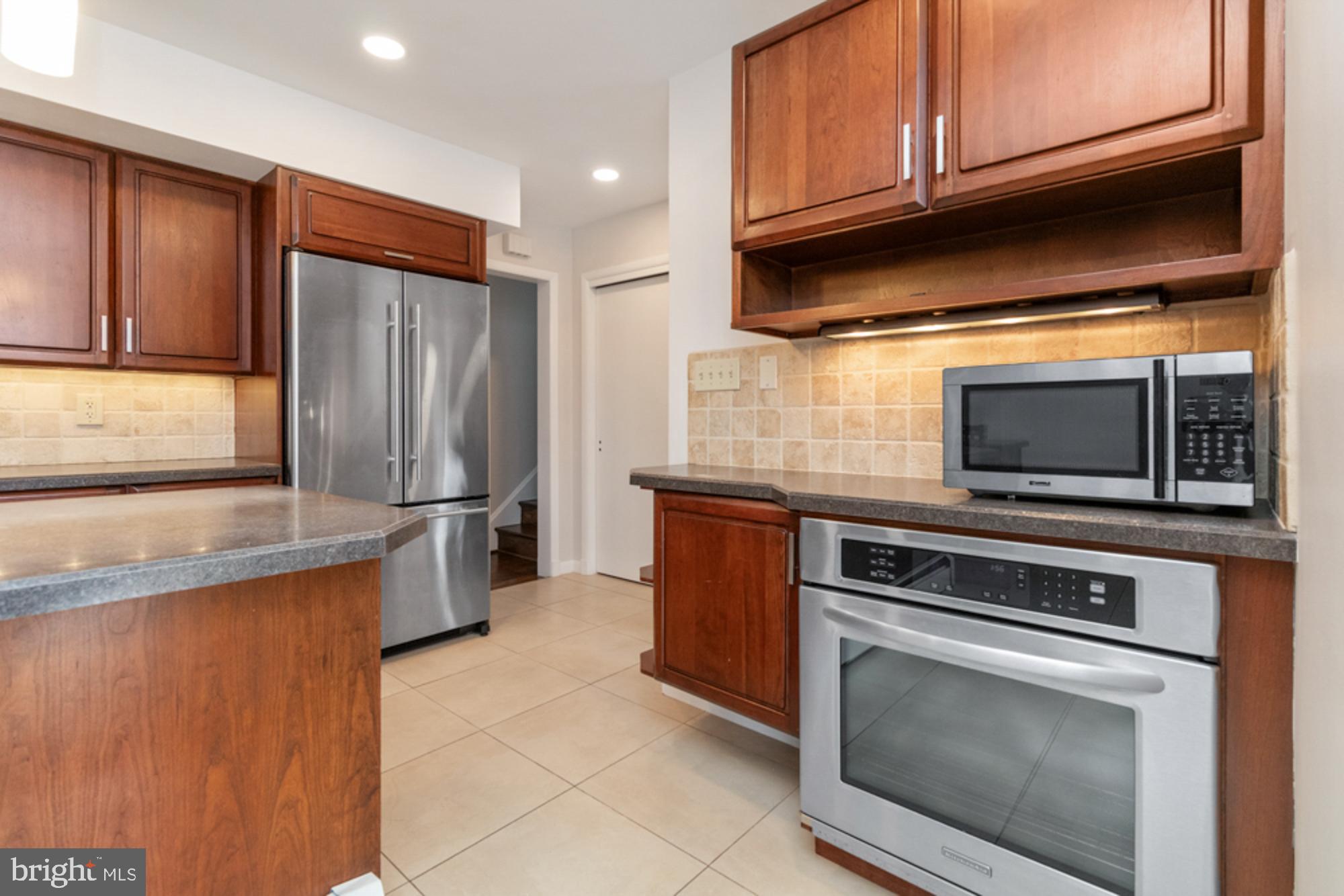 SUMMER HILL - Residential