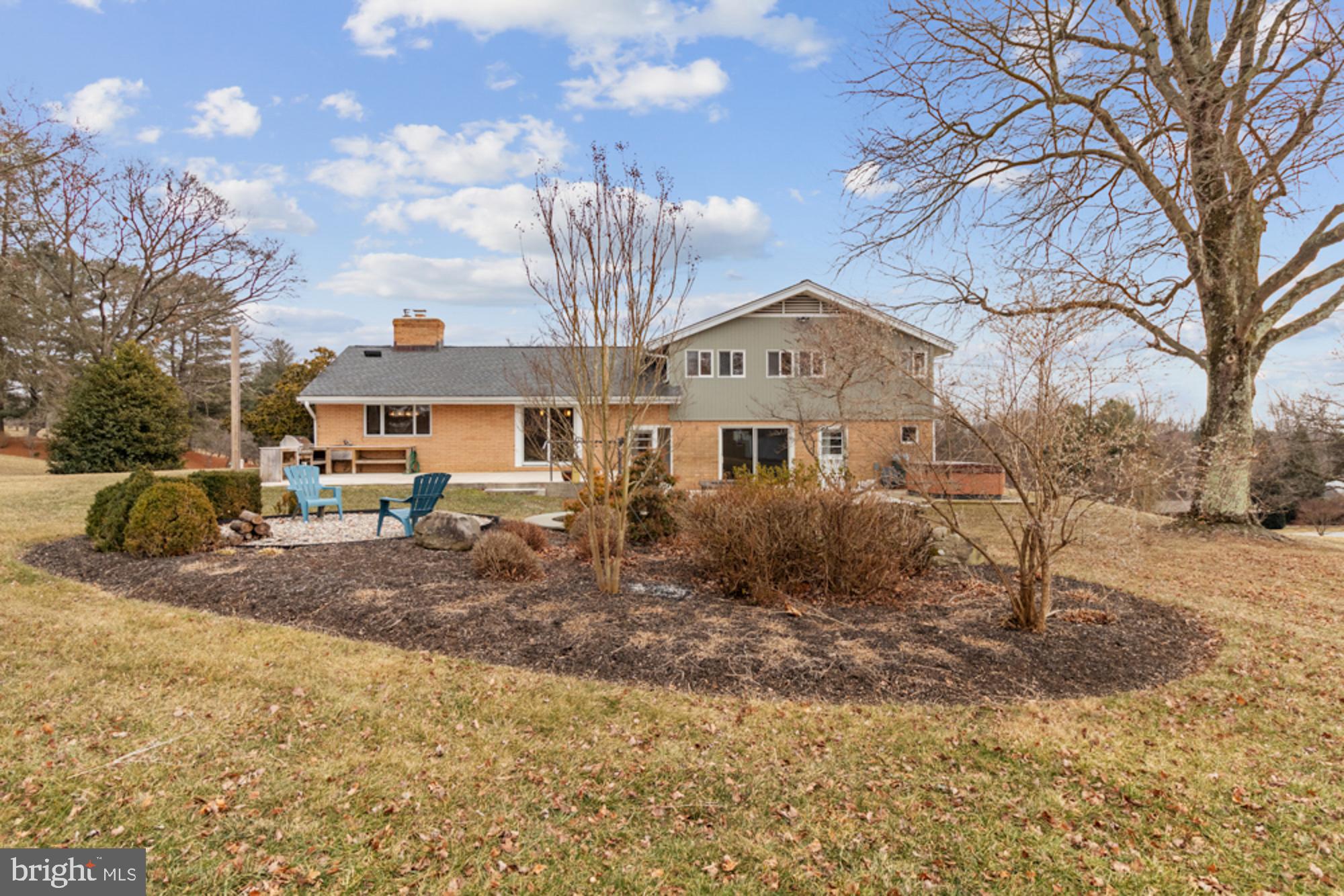 SUMMER HILL - Residential