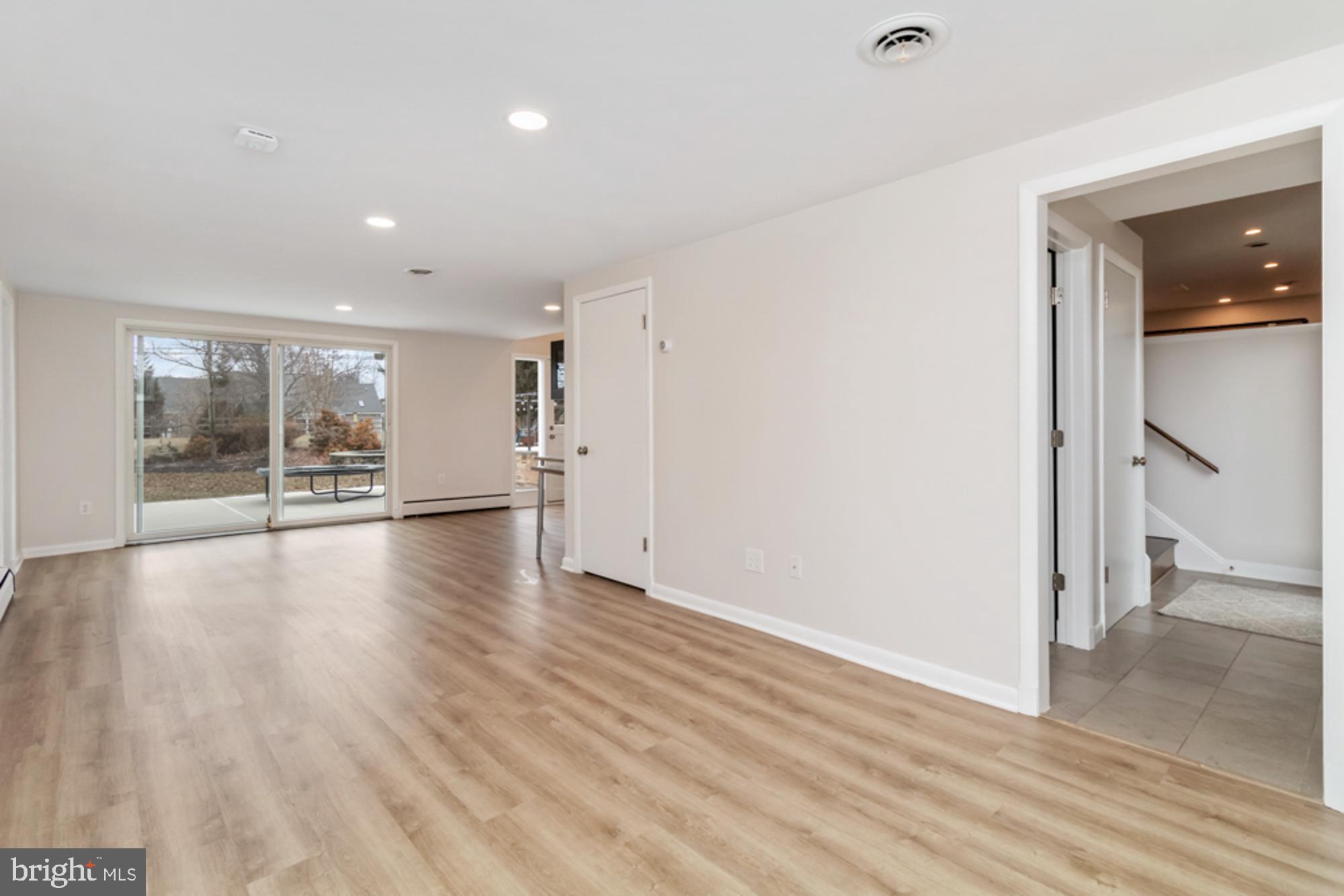 SUMMER HILL - Residential