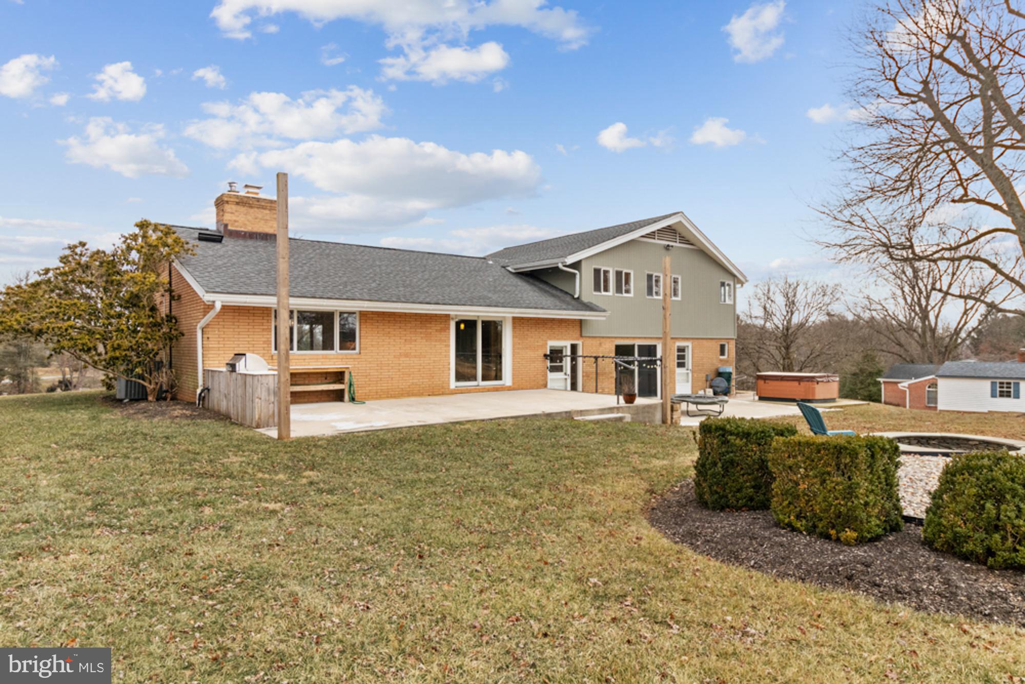 SUMMER HILL - Residential