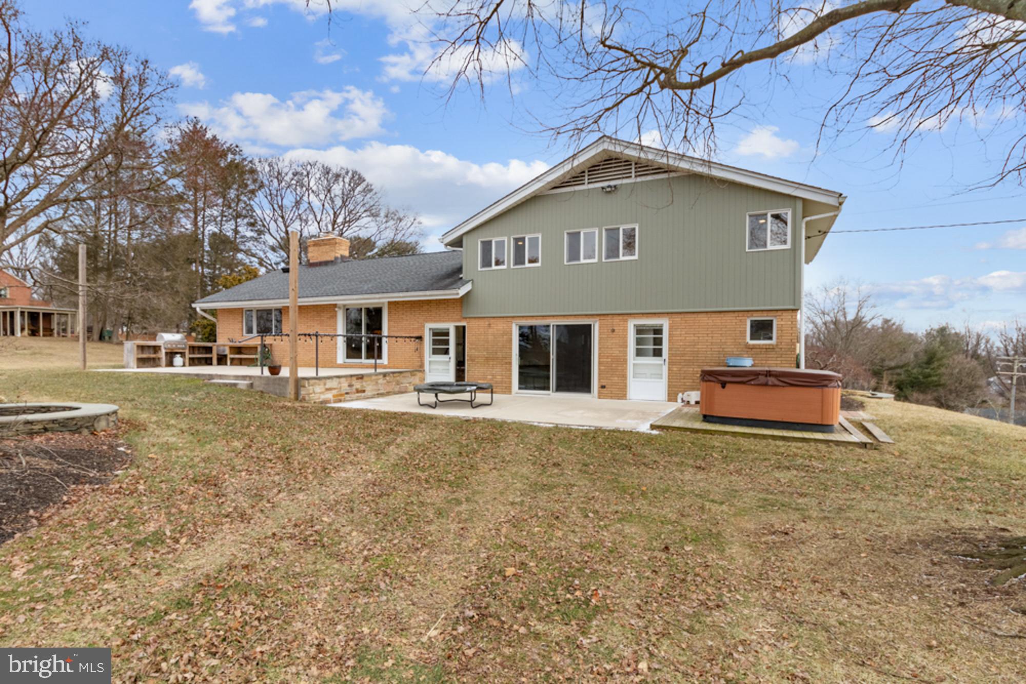 SUMMER HILL - Residential