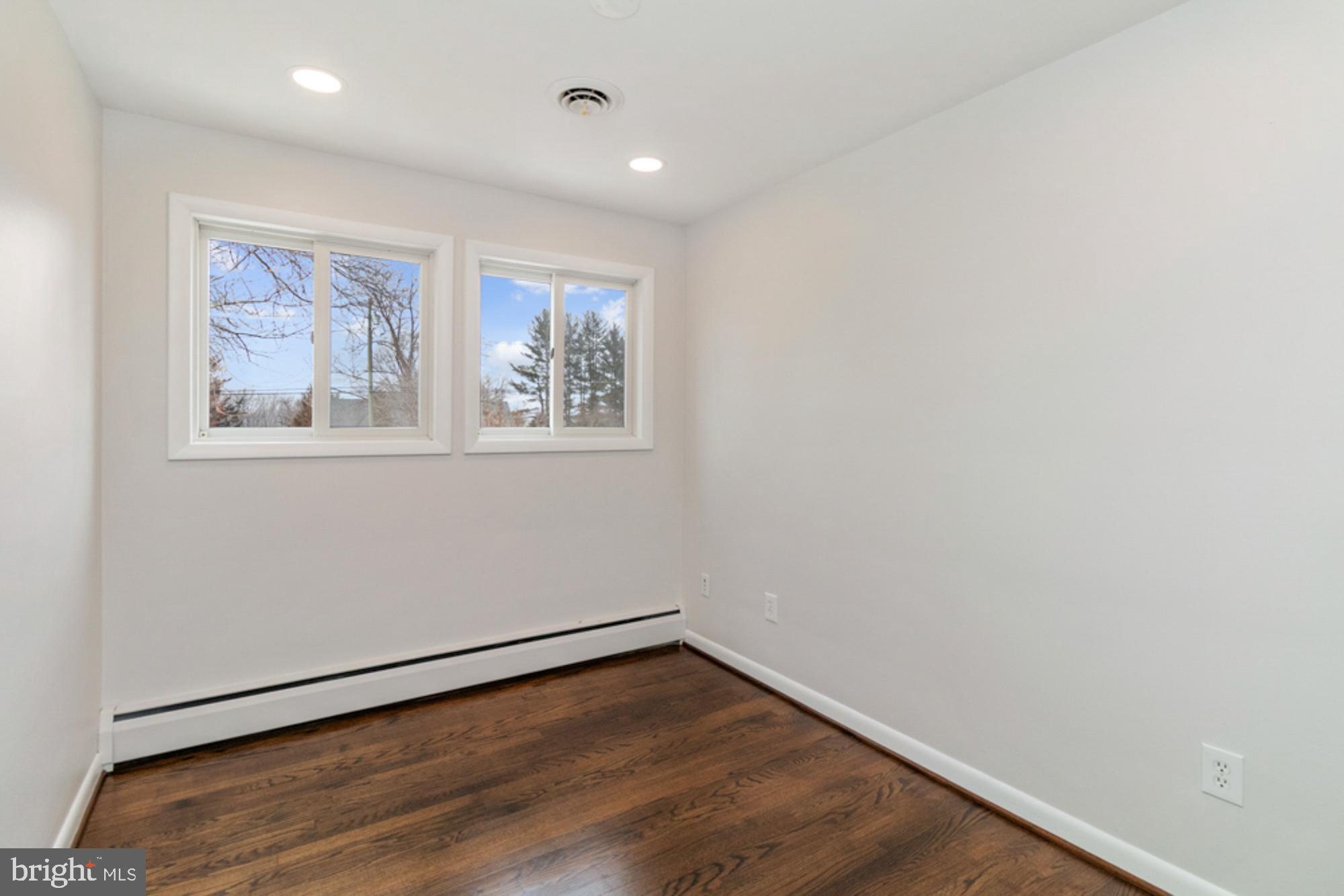 SUMMER HILL - Residential