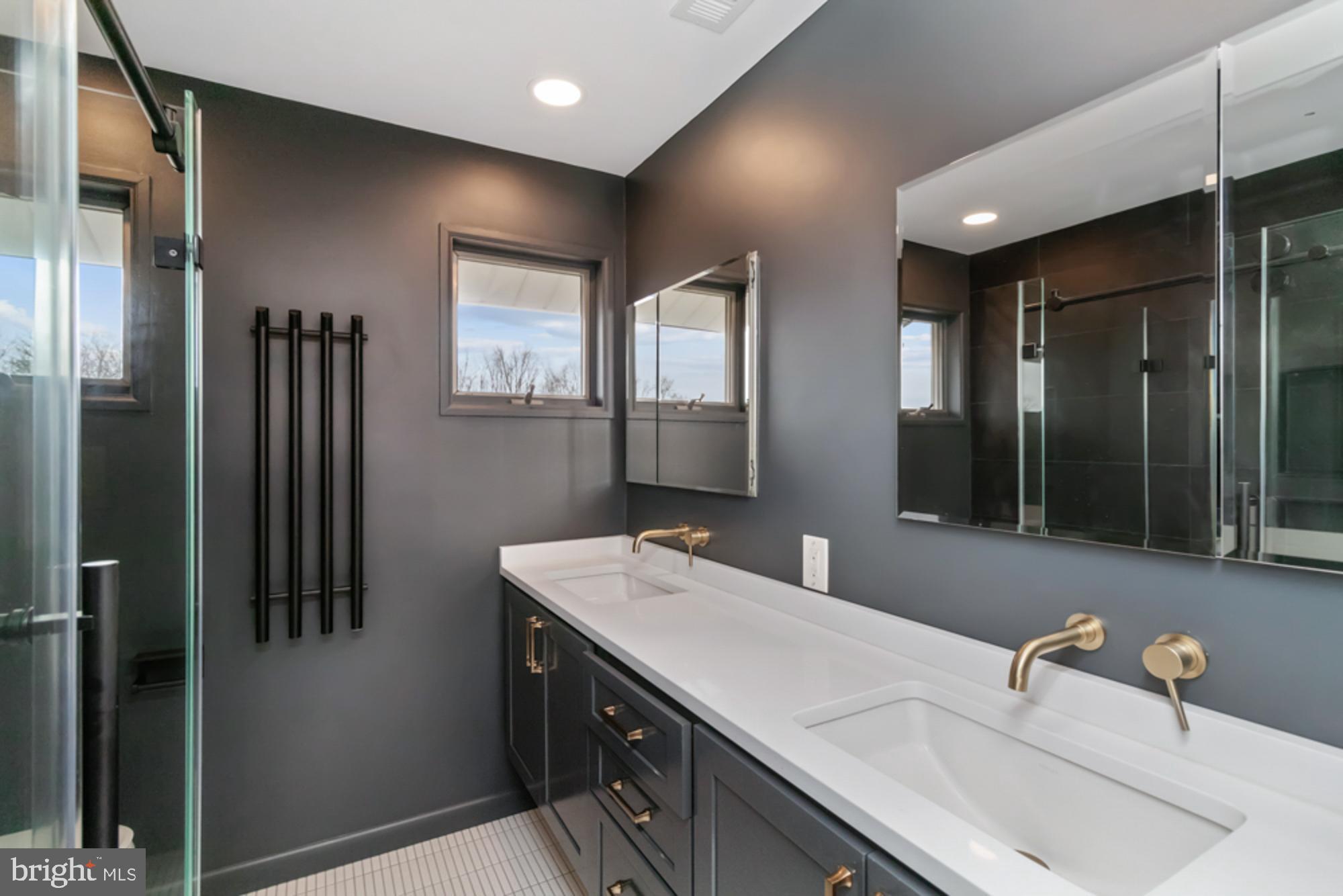 SUMMER HILL - Residential