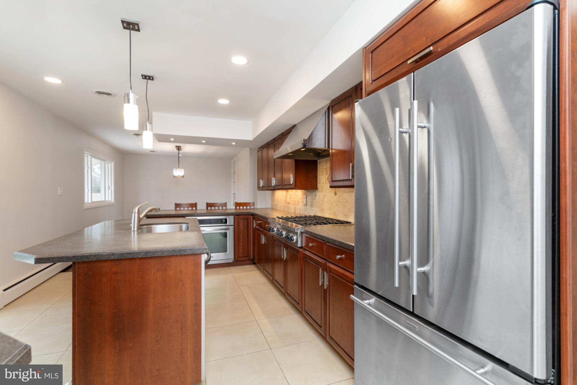 SUMMER HILL - Residential