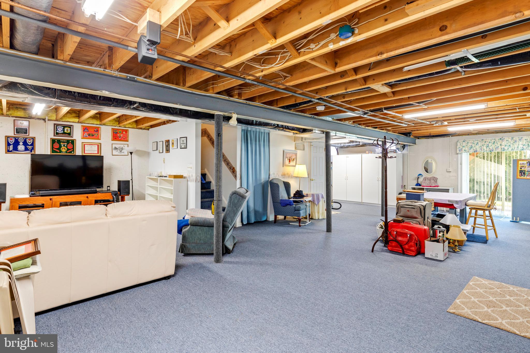 BLUE BELL CC - Residential