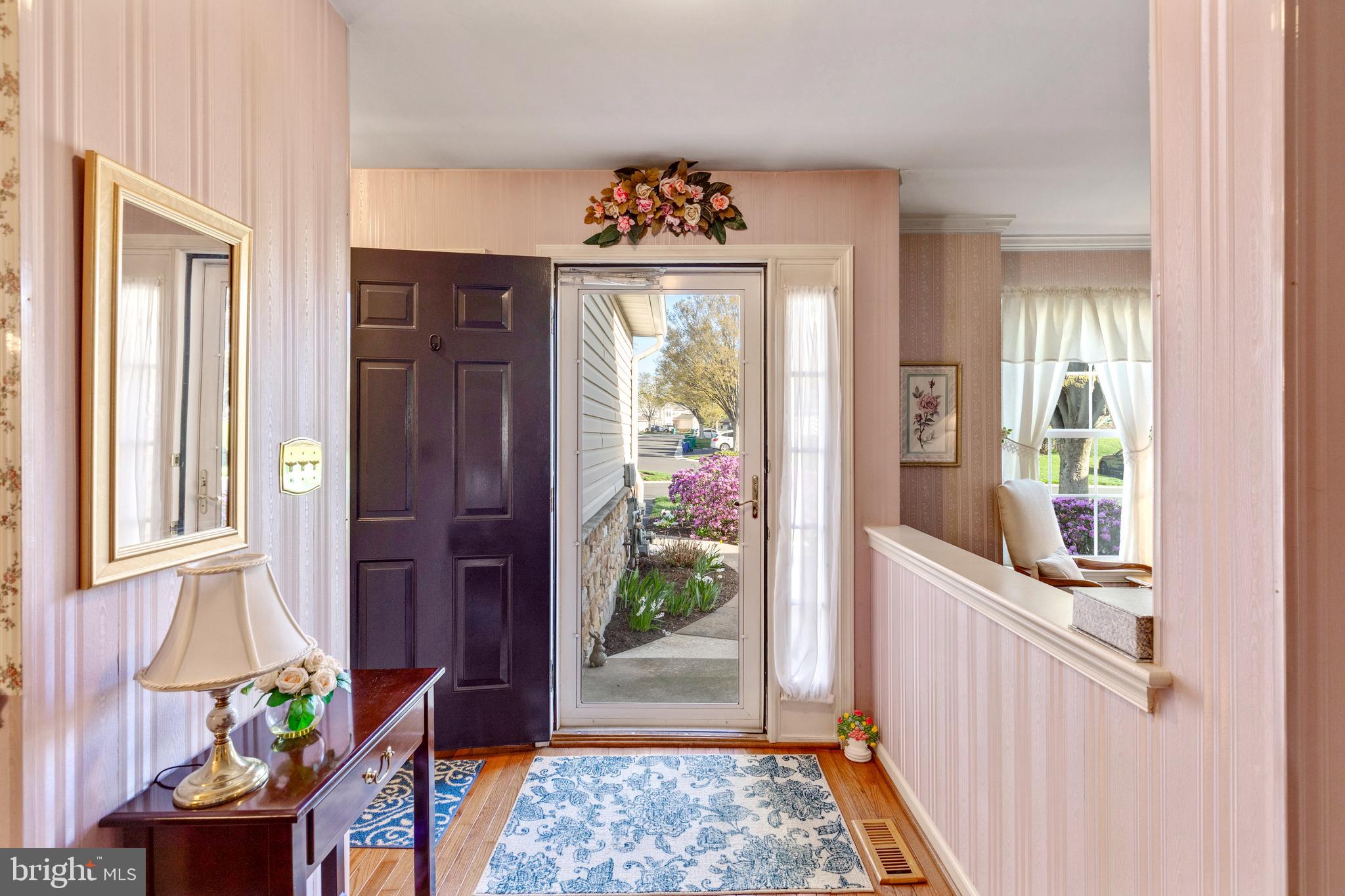 142 CANTERBURY LANE