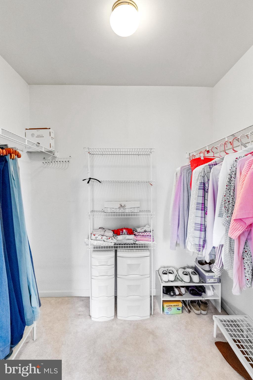 BLUE BELL CC - Residential