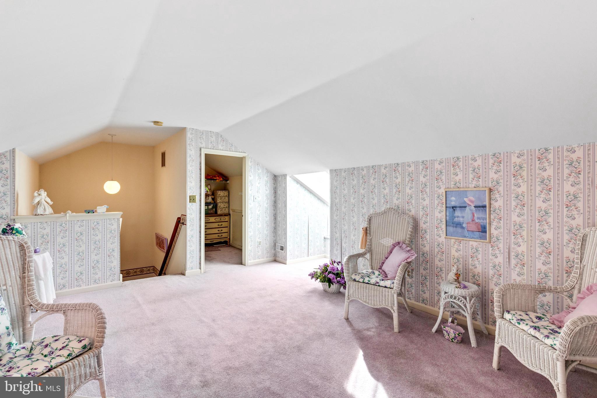 BLUE BELL CC - Residential