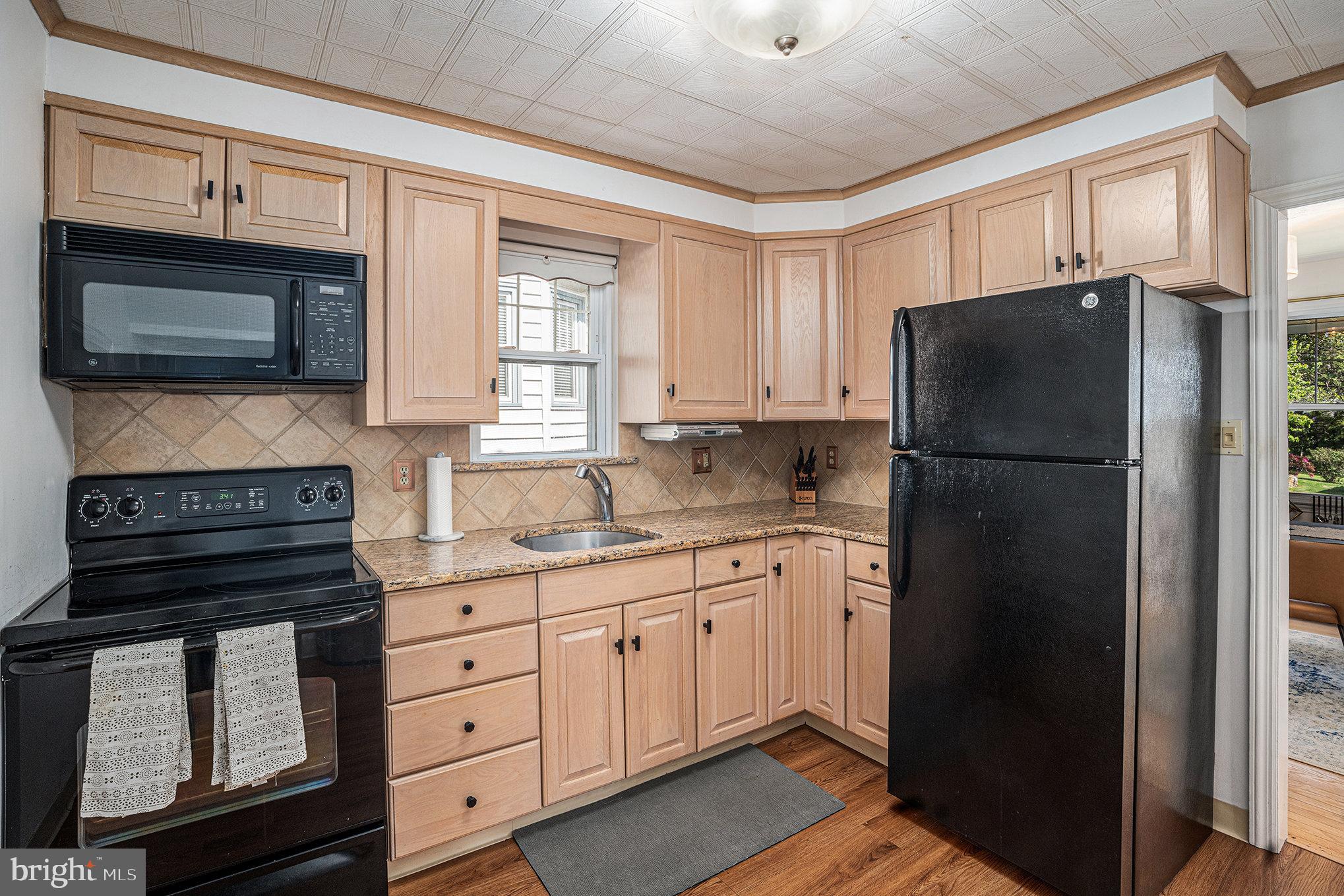 PADDOCK FARMS - Residential