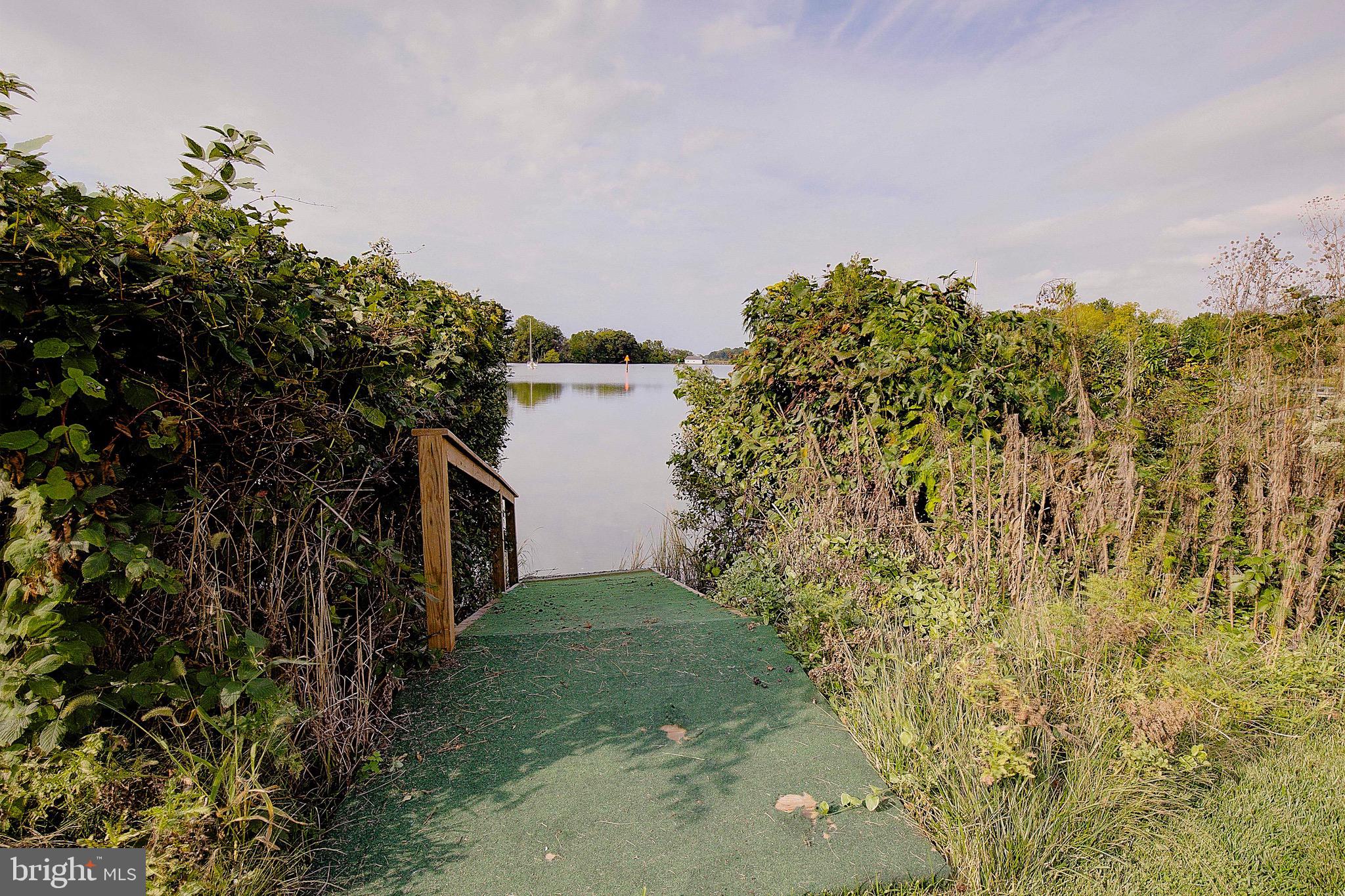 QUEENSTOWN HARBOR - Residential