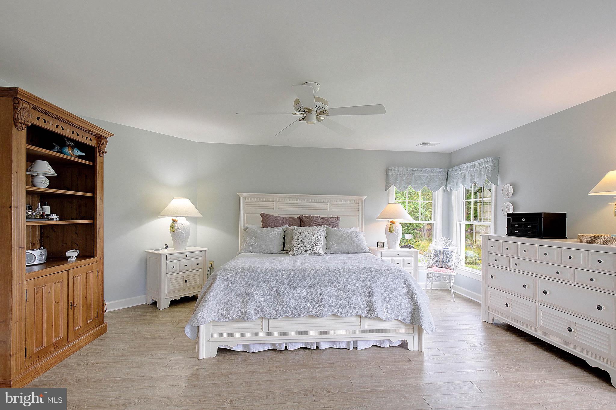 QUEENSTOWN HARBOR - Residential