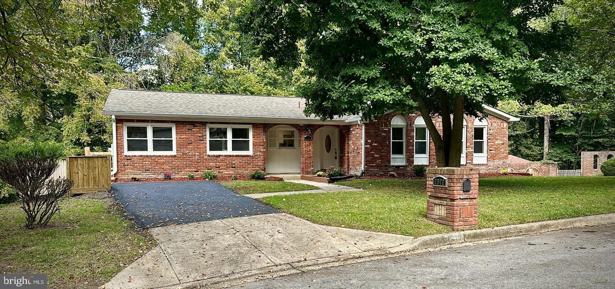 MARLTON - Residential