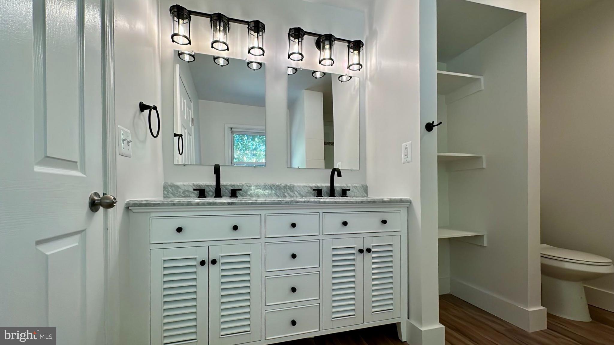 MARLTON - Residential